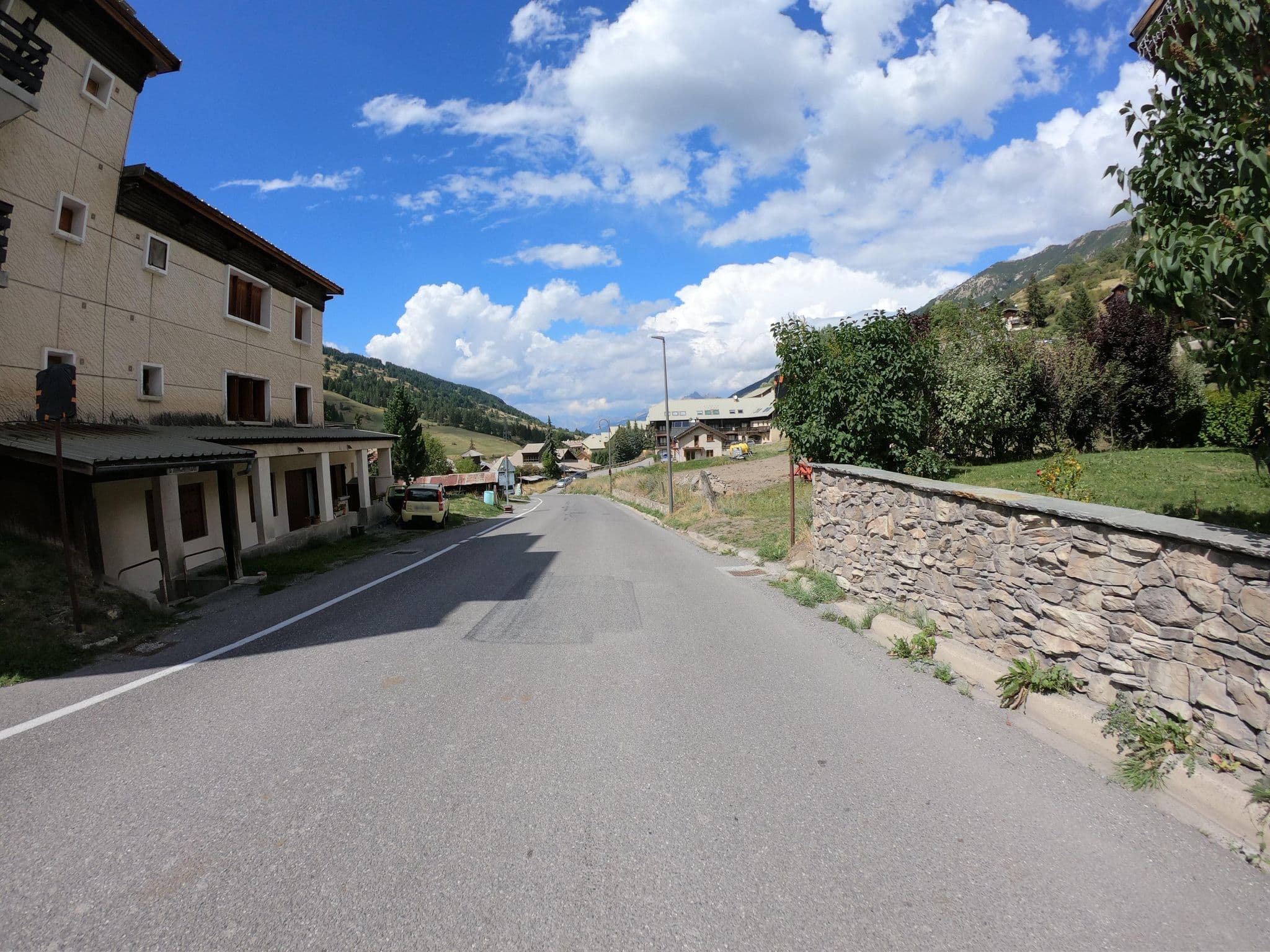 Street view near L'Escapade, Guillestre