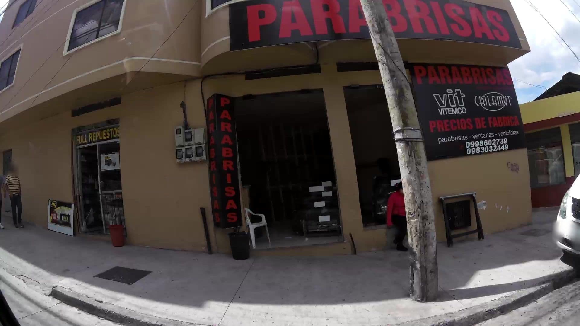 Street view near Hotel De Las Flores, Ambato — © kaartcam (CC BY-SA · Mapillary)