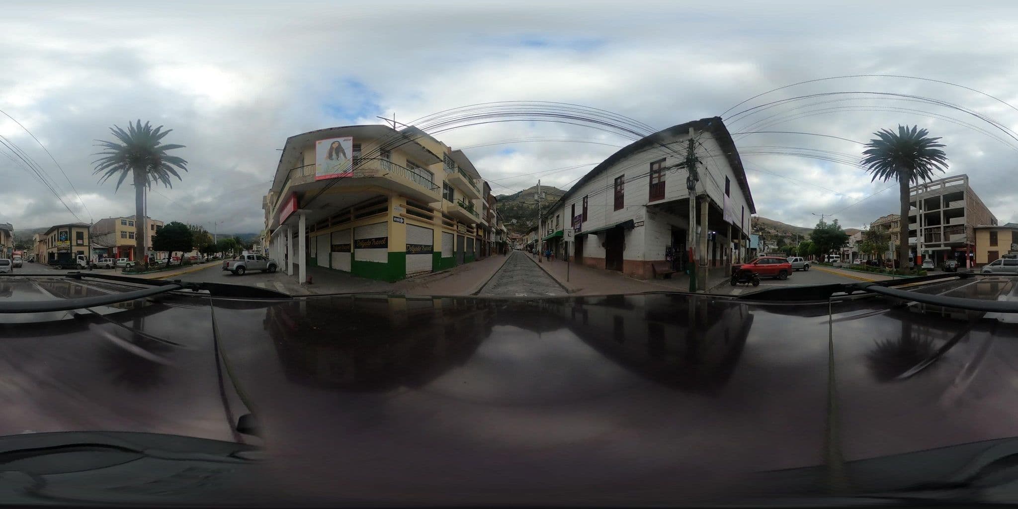 Street view near Hotel Noris, Alausí — © Hopen111 (CC BY-SA · Mapillary)