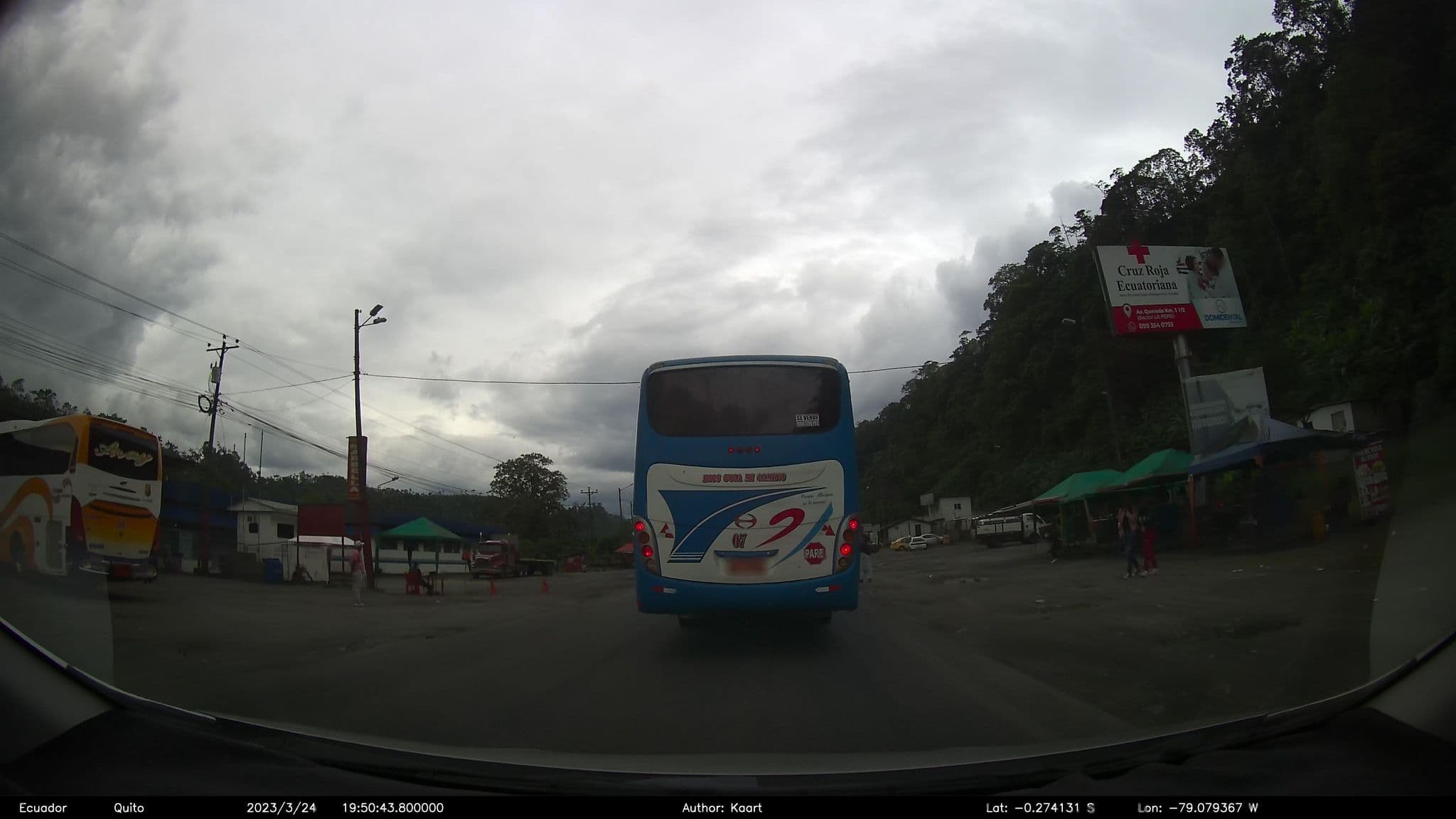 Street view near Hosteria Los Colorados, Santo Domingo de los Colorados — © kaart_2 (CC BY-SA · Mapillary)