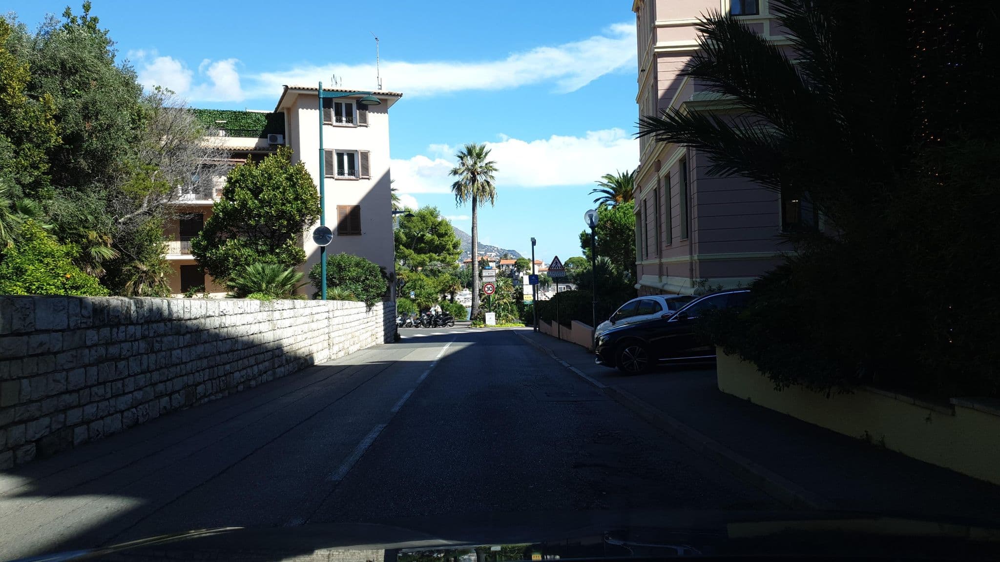 Street view near Royal Riviera, Beaulieu-sur-Mer — © jopparn (CC BY-SA · Mapillary)