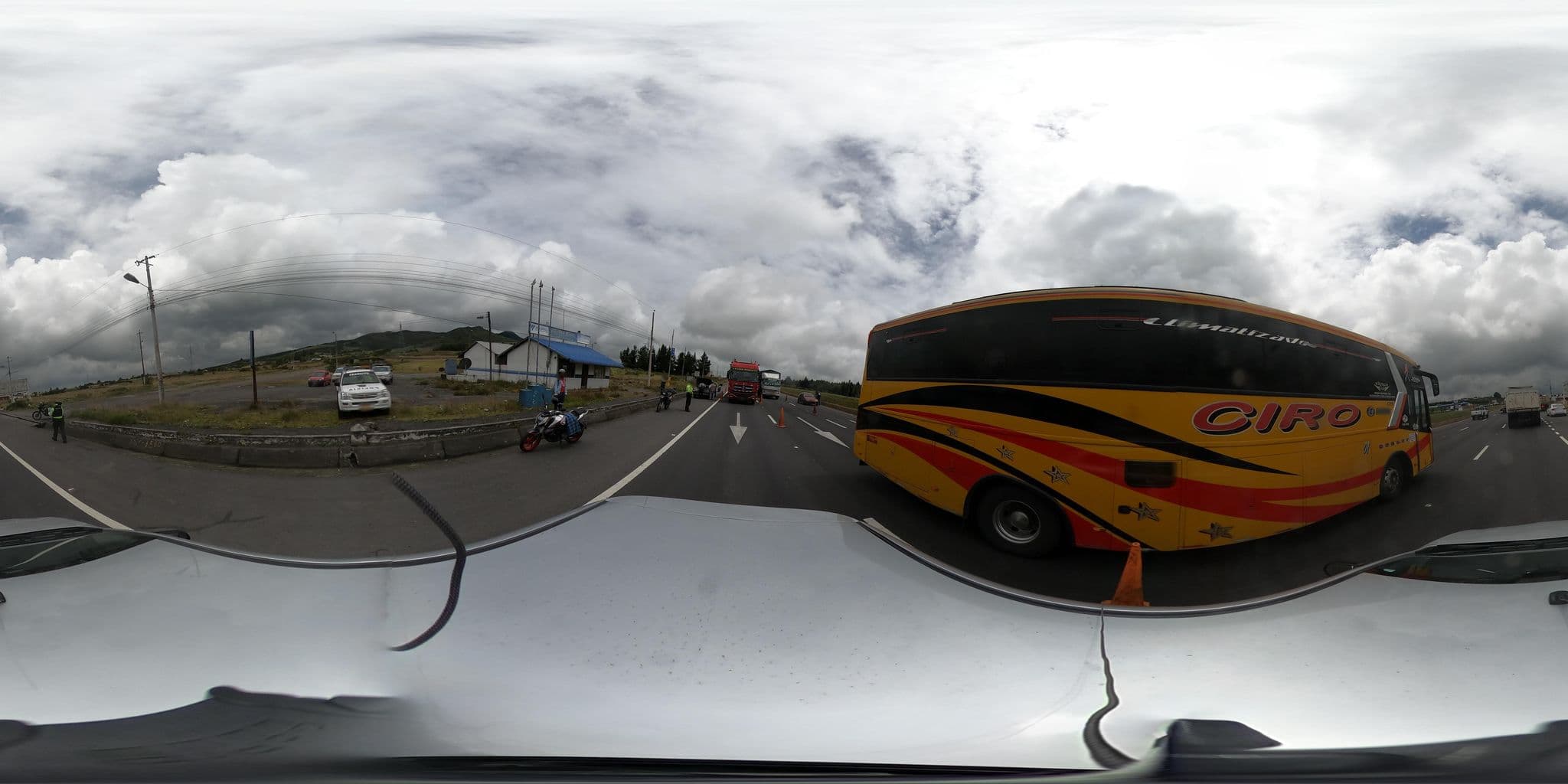 Street view near Hotel Quito, Machachi — © kaart_2 (CC BY-SA · Mapillary)