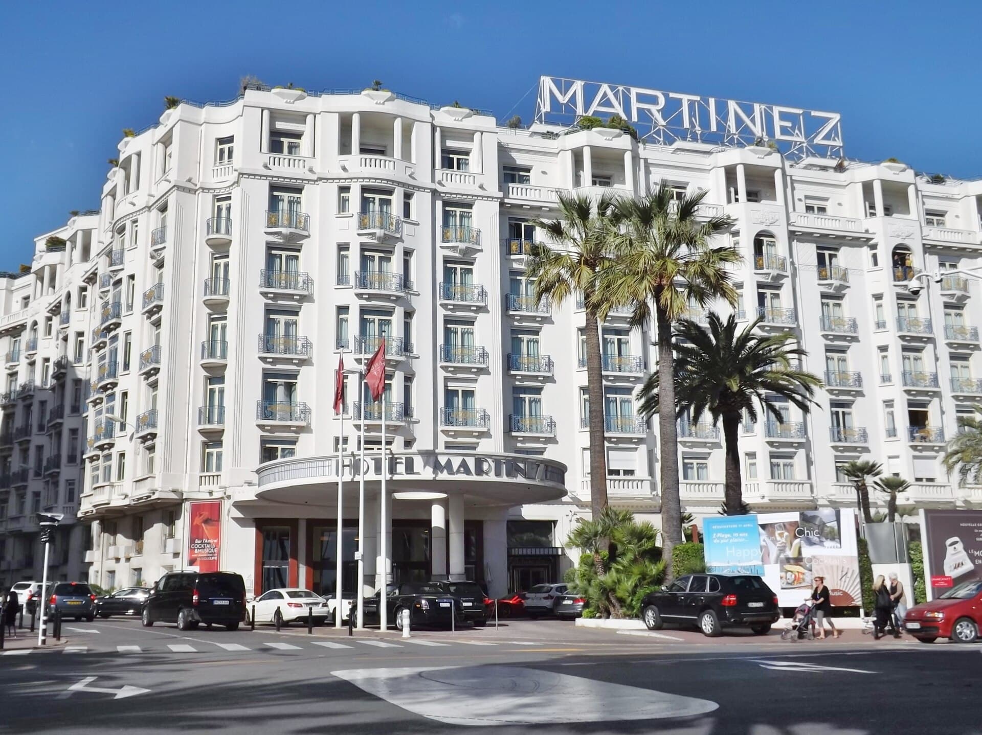 Hôtel Martinez — photo via Wikimedia Commons