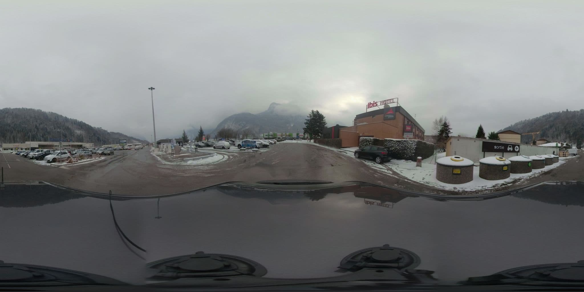 Street view near Ibis, Sallanches — © u4y0u (CC BY-SA · Mapillary)
