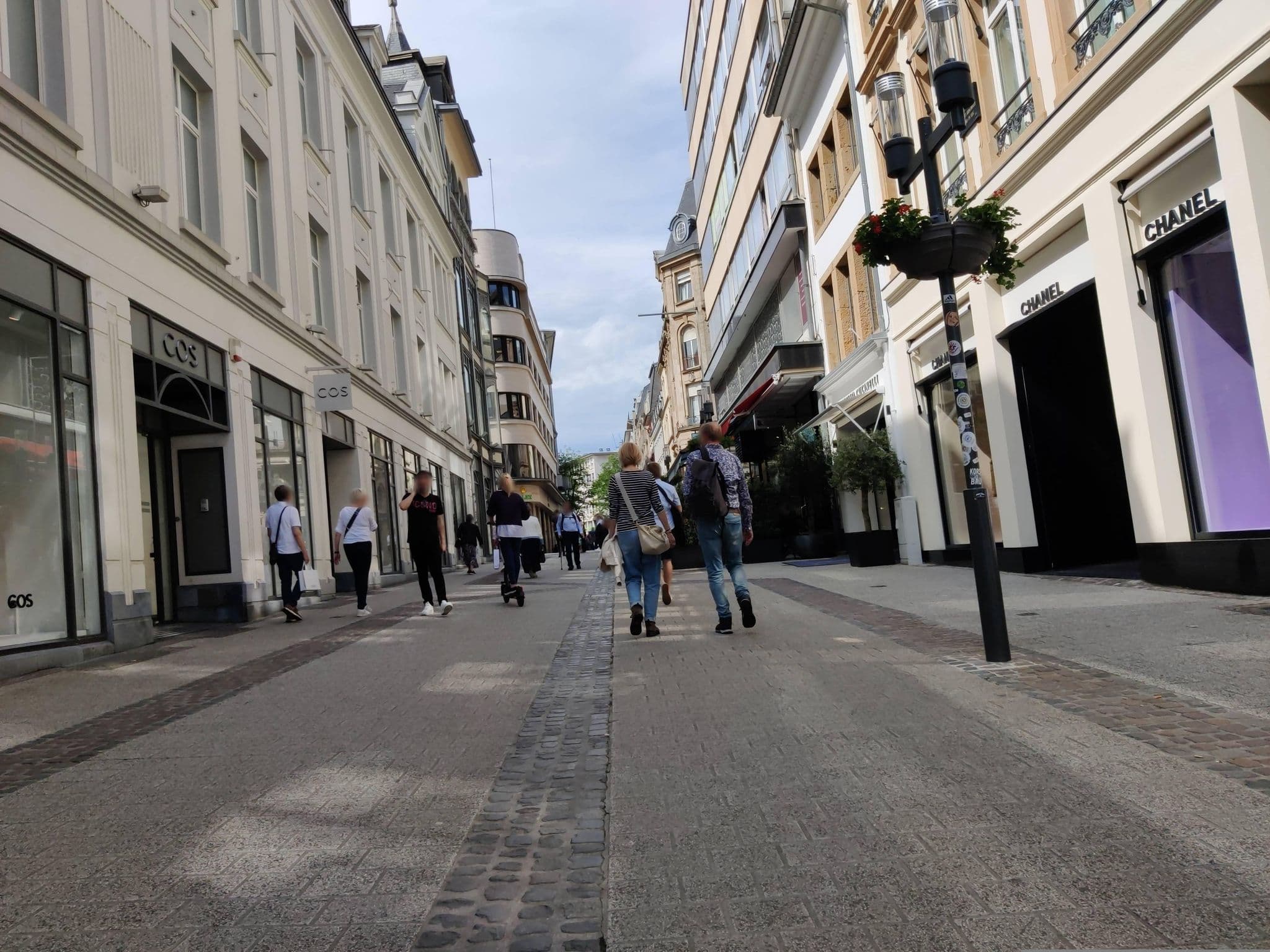 Street view near Apparthotel, Ville Haute — © Stalemate6268 (CC BY-SA · Mapillary)
