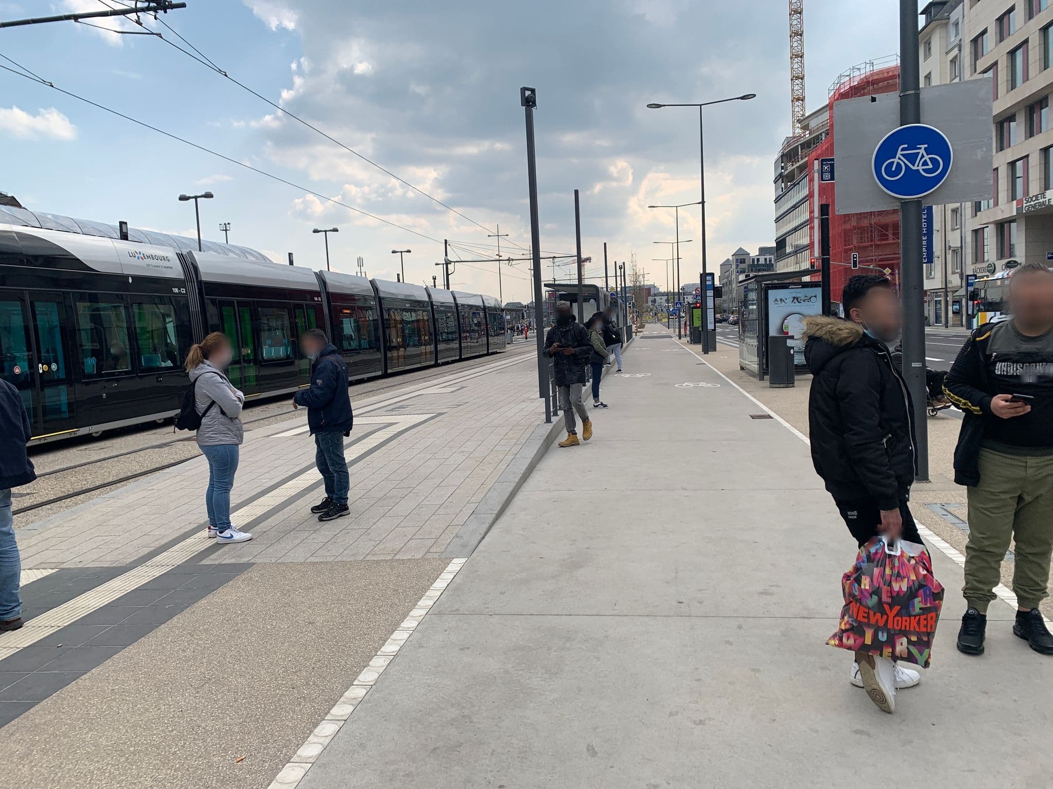 Street view near Best Western Hotel International, Gare — © stereo (CC BY-SA · Mapillary)