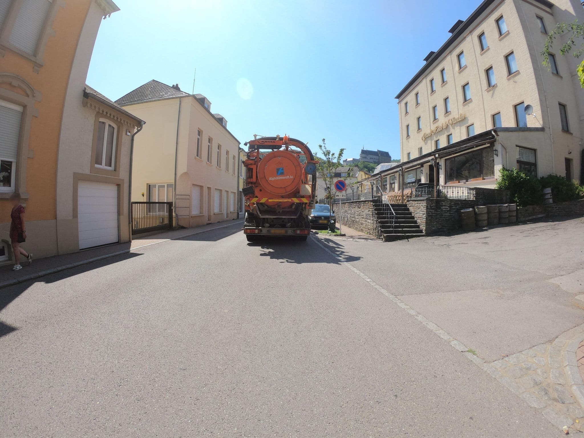 Street view near Grand Hotel De Vianden, Vianden — © joostjakob (CC BY-SA · Mapillary)