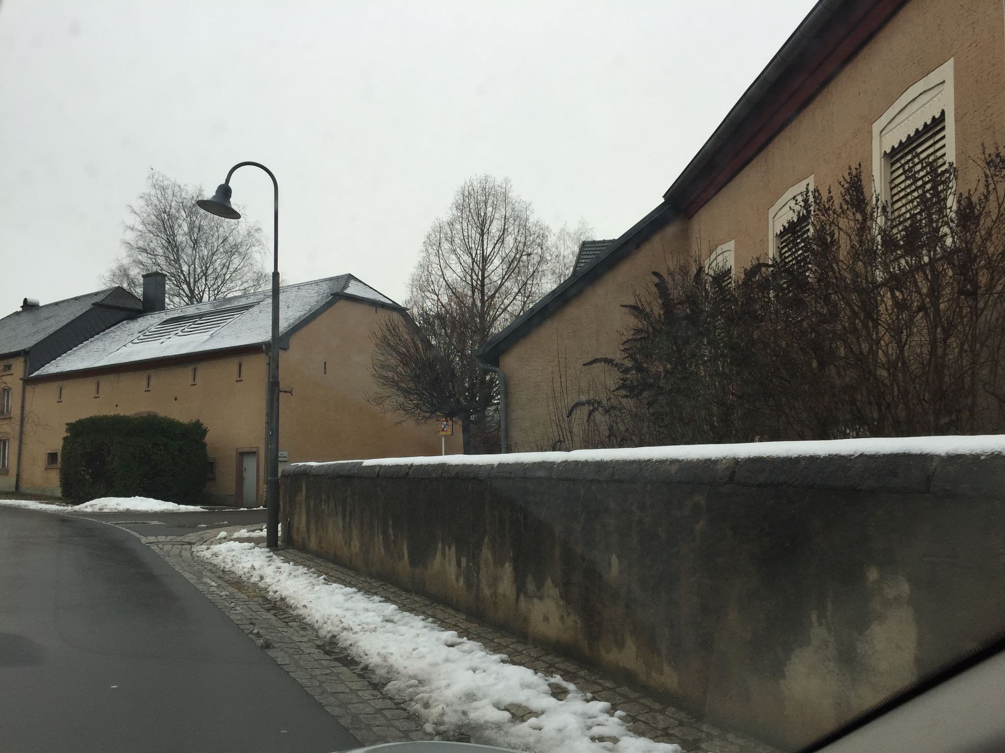 Street view near oa6, Niederfeulen — © rispa1 (CC BY-SA · Mapillary)