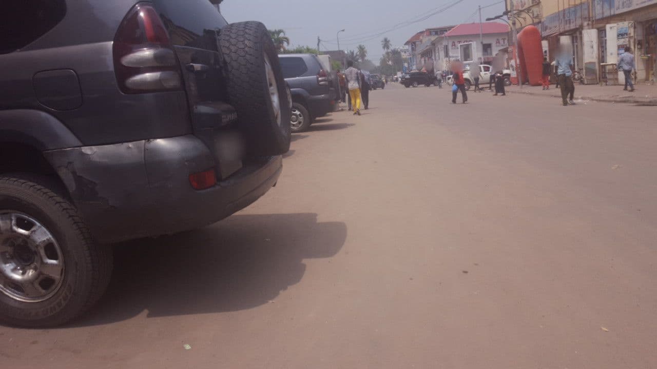 Street view near Hôtel Pour Vous, Kinshasa — © don20 (CC BY-SA · Mapillary)