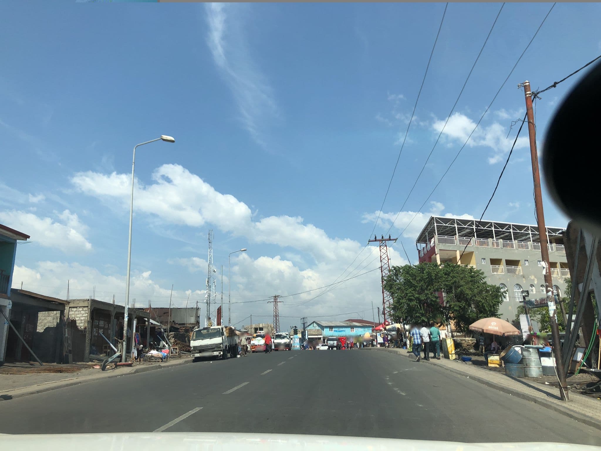 Street view near Hôtel Uhuru, Goma — © peltiern (CC BY-SA · Mapillary)