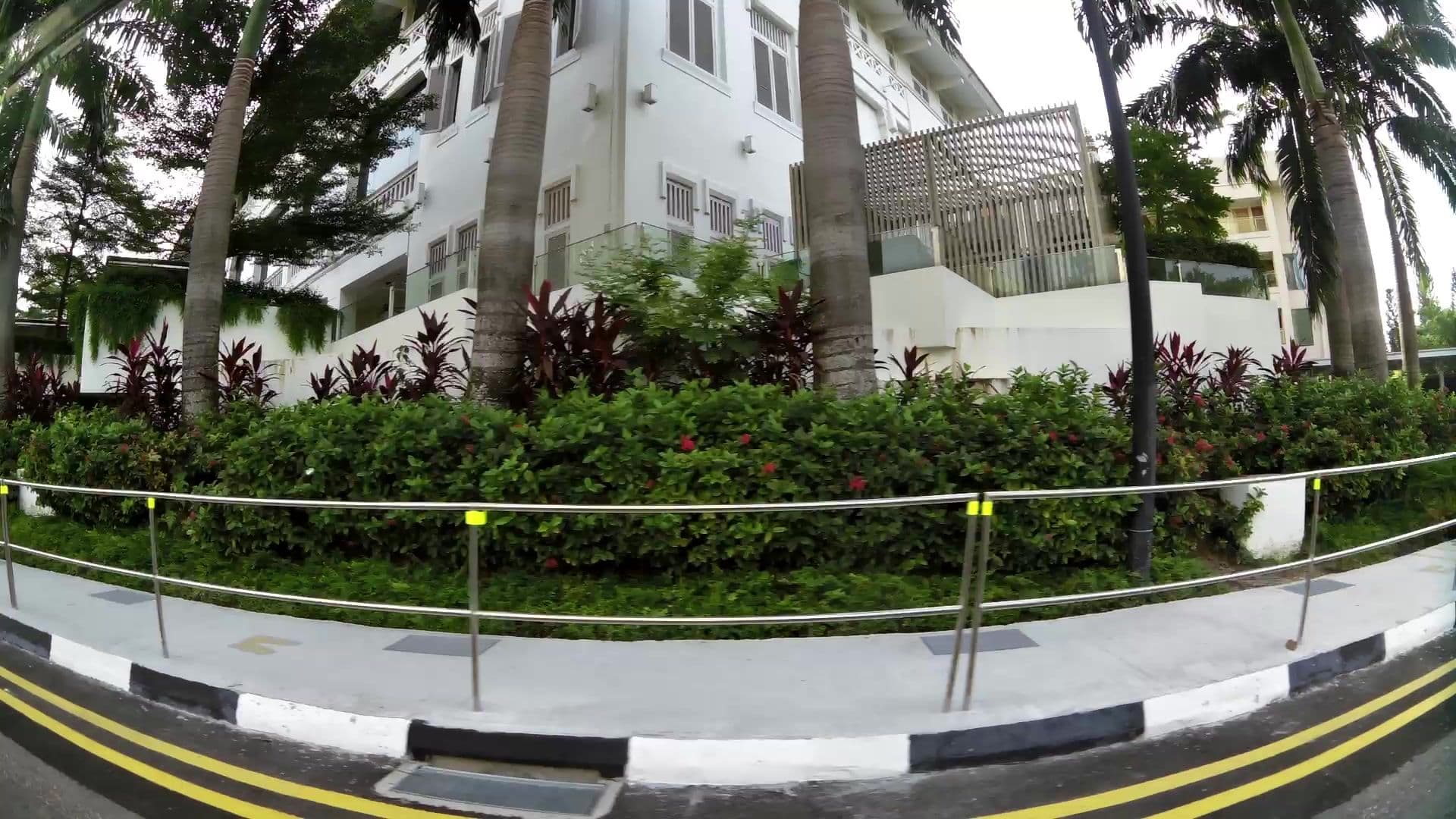 Street view near Moevenpick Lobby, HarbourFront — © kaartcam (CC BY-SA · Mapillary)
