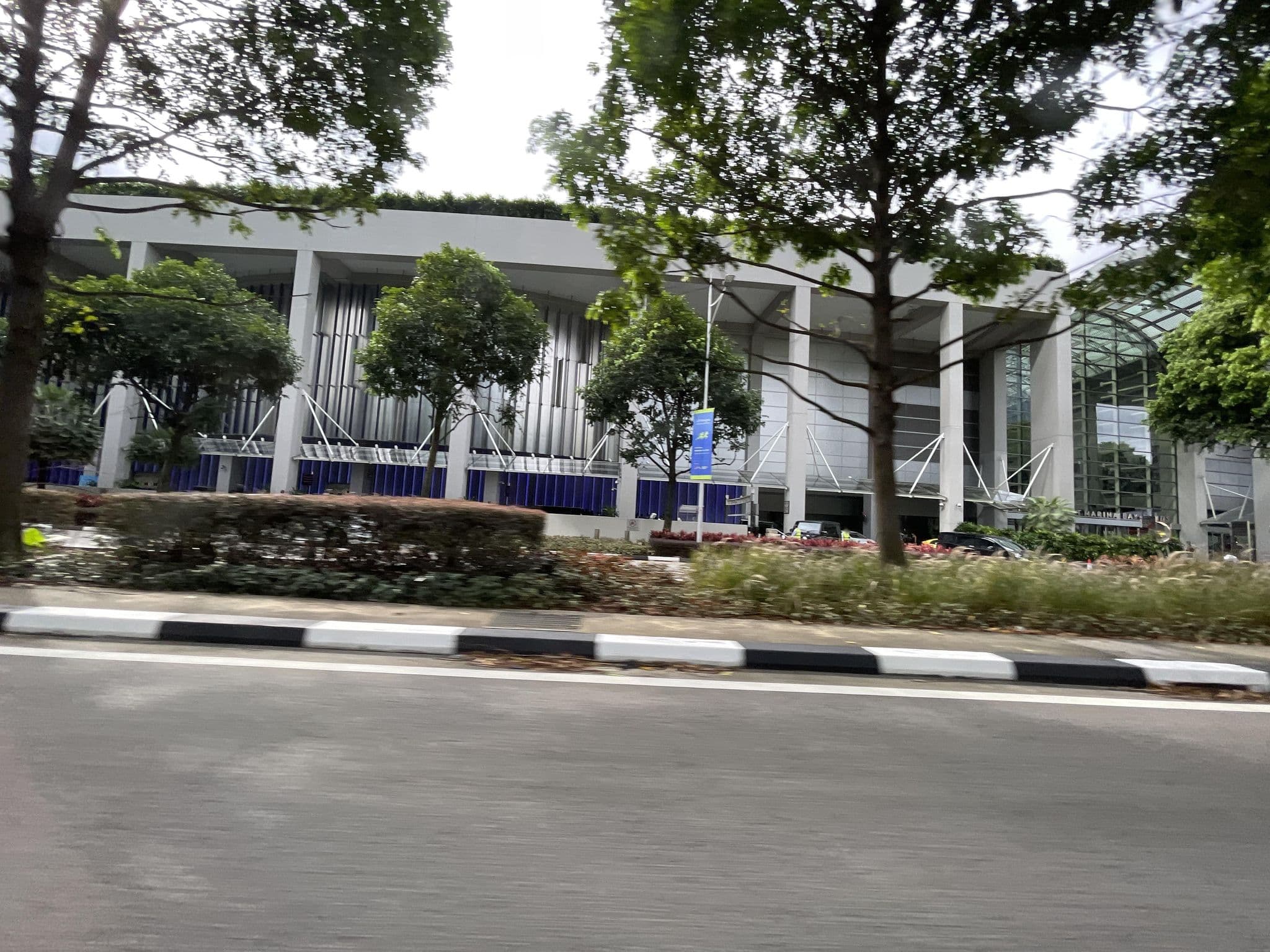 Street view near Facilities Office Tower 2 Level 10, Marina Bay — © filipb (CC BY-SA · Mapillary)