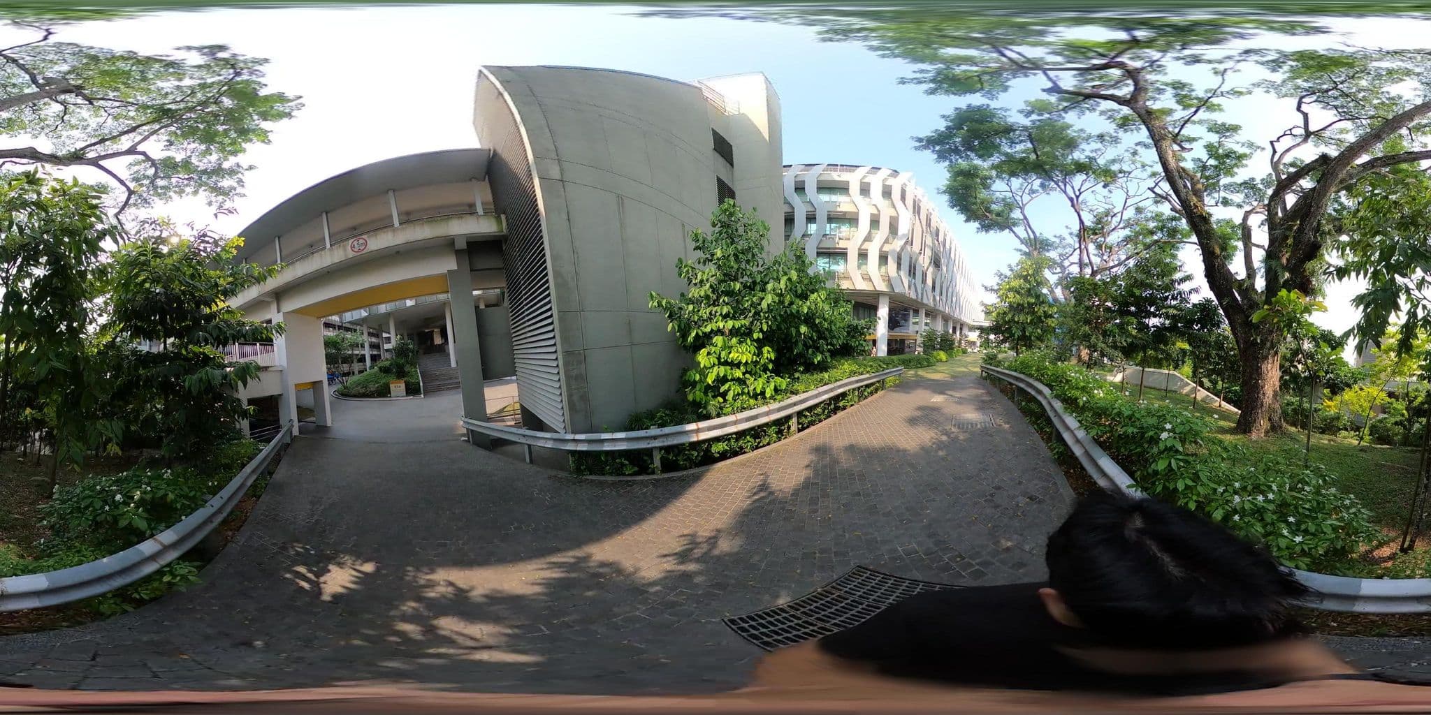 Street view near Golden Beach Hotel, Pasir Panjang — © kunihiko (CC BY-SA · Mapillary)