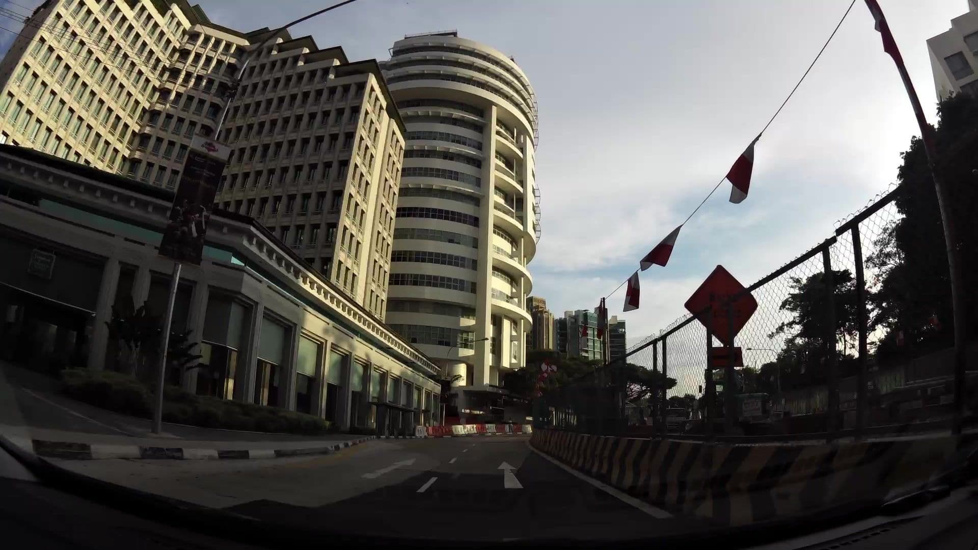 Street view near Temasek Ballroom, One Tree Hill — © kaartcam (CC BY-SA · Mapillary)