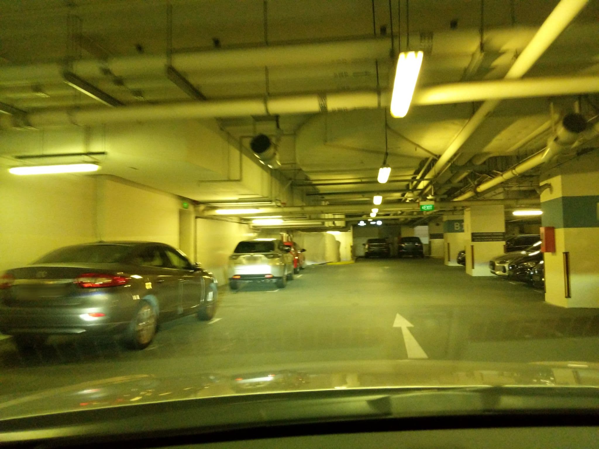 Street view near Butlers Pantry, One Tree Hill — © nich (CC BY-SA · Mapillary)