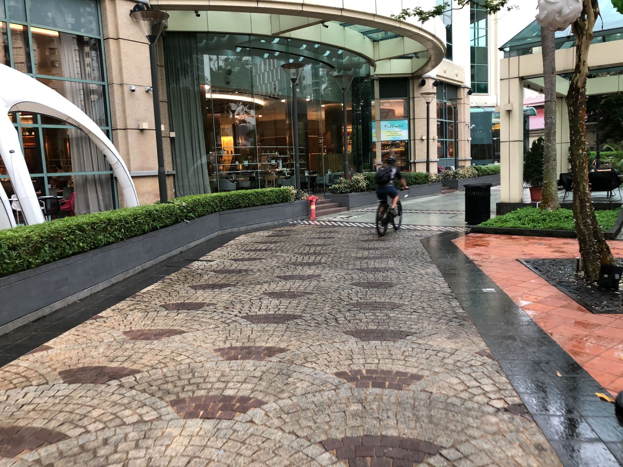 Street view near Breakfast @ Copthorne Singapore, River Valley — © whywhyd (CC BY-SA · Mapillary)