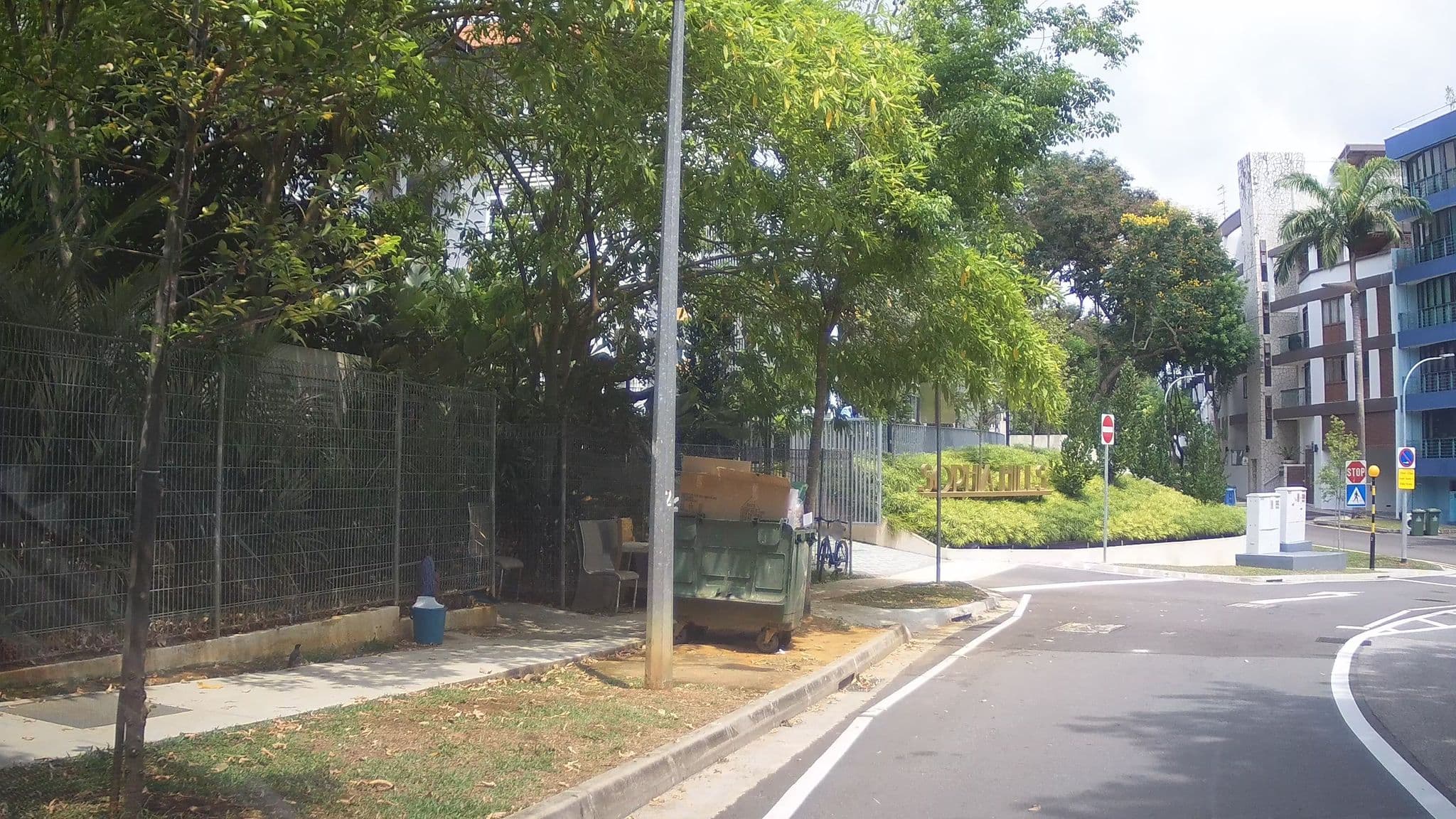 Street view near The Headquarter, Mount Emily Park — © ashishgrab (CC BY-SA · Mapillary)