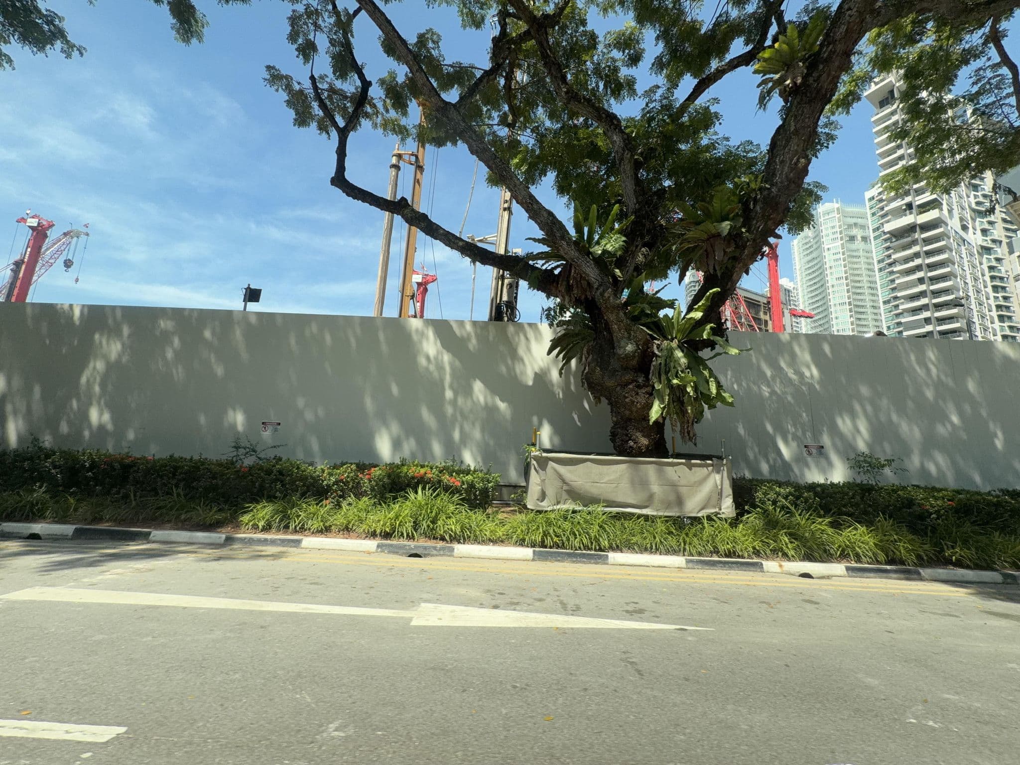 Street view near 京華會賓樓, Oxley — © filipb (CC BY-SA · Mapillary)
