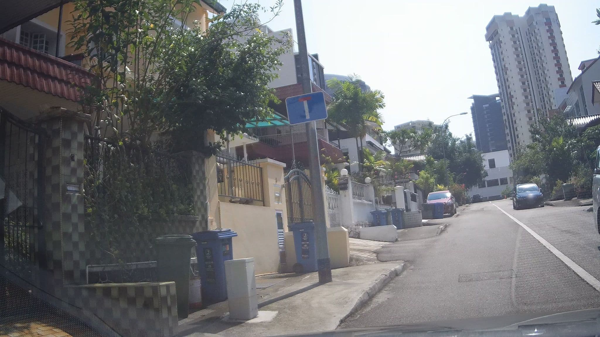 Street view near Apartment 11-01, Newton — © ashishgrab (CC BY-SA · Mapillary)