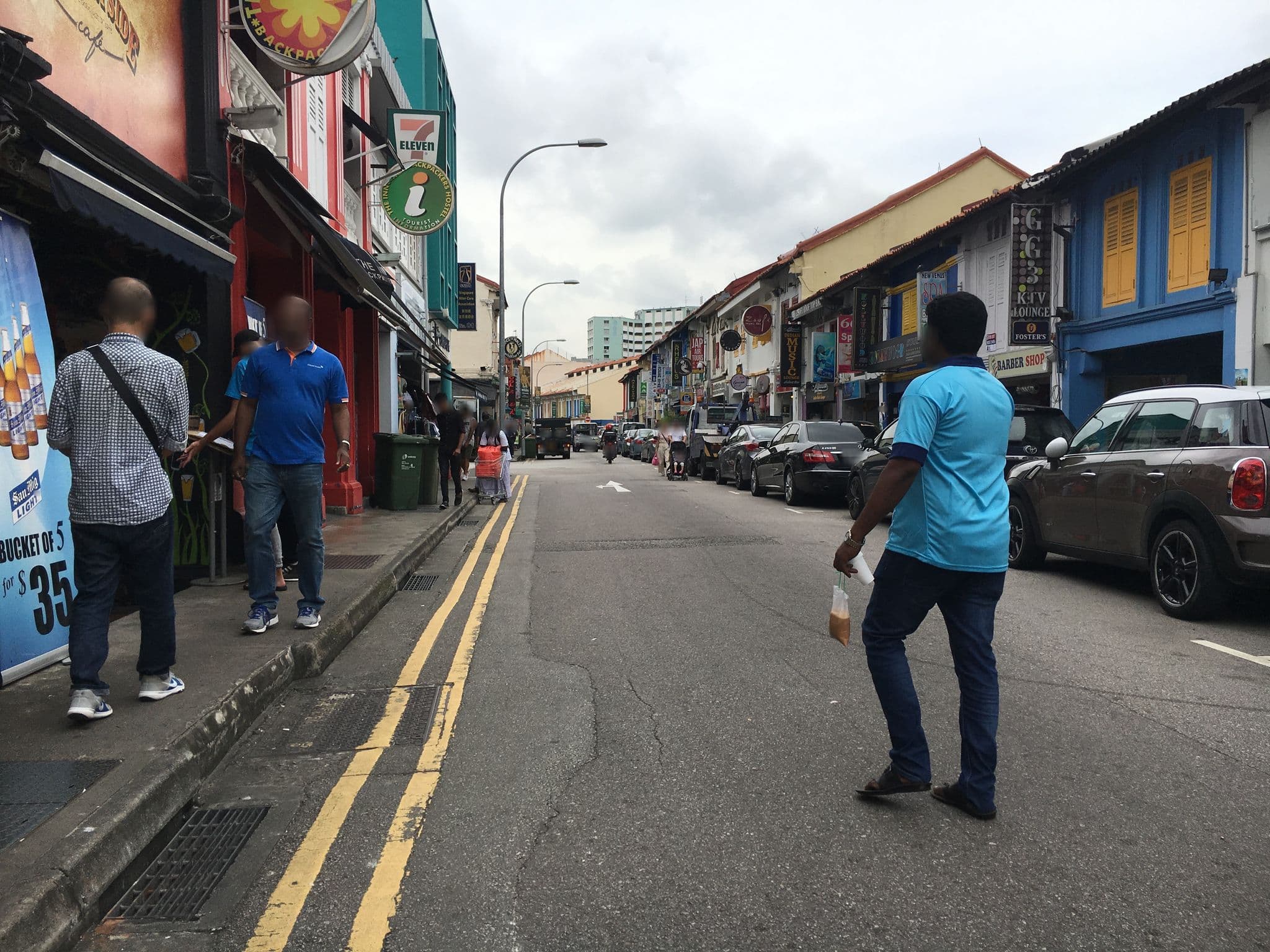 Street view near Checker Backpacker, Rochor — © kaeyyy (CC BY-SA · Mapillary)