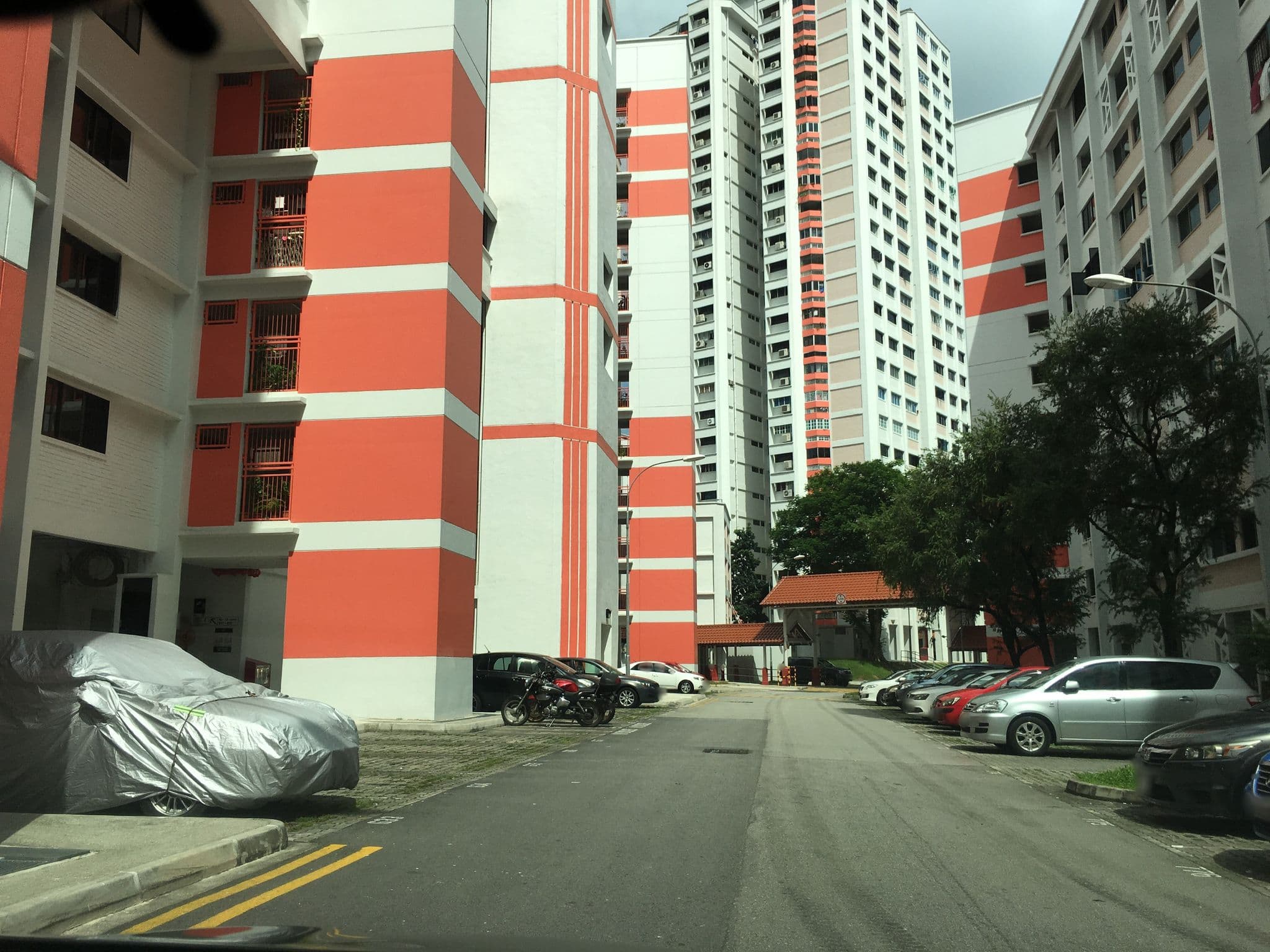 Street view near 安樂窩™, Kampong Java Teban — © terencet2 (CC BY-SA · Mapillary)