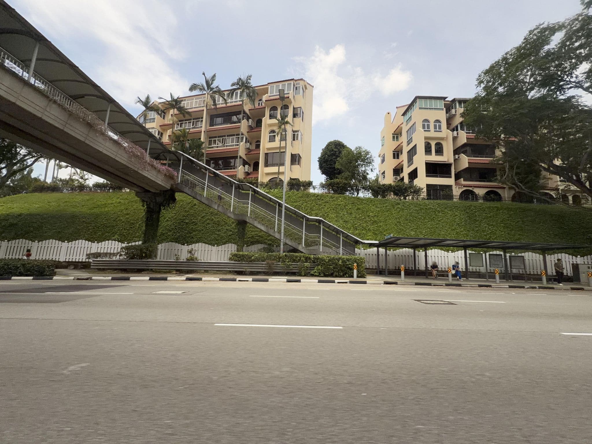 Street view near Rumah Uncle MUhammad HAfiz..., Tanglin — © filipb (CC BY-SA · Mapillary)