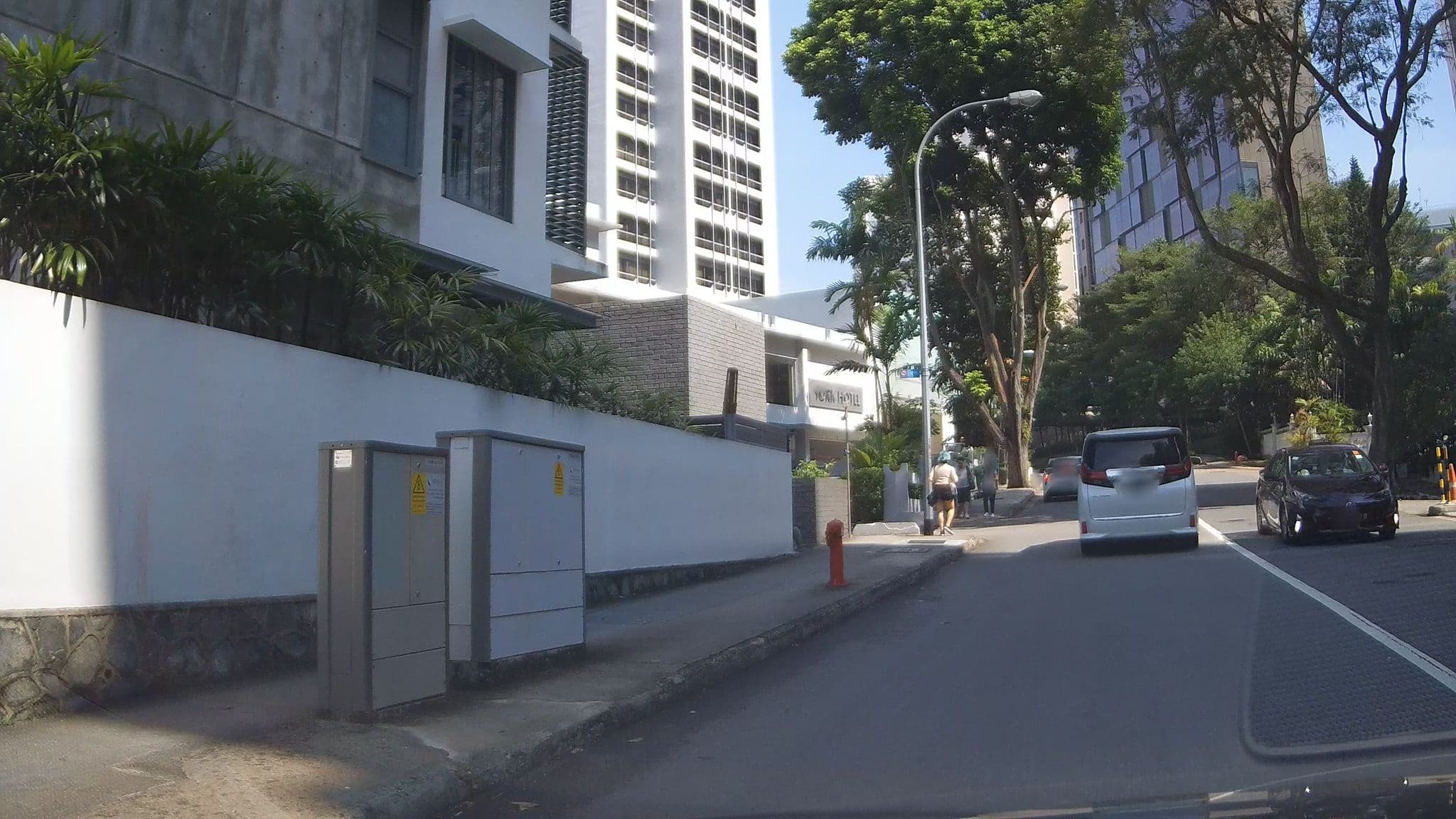 Street view near York Hotel Lobby, Newton — © ashishgrab (CC BY-SA · Mapillary)