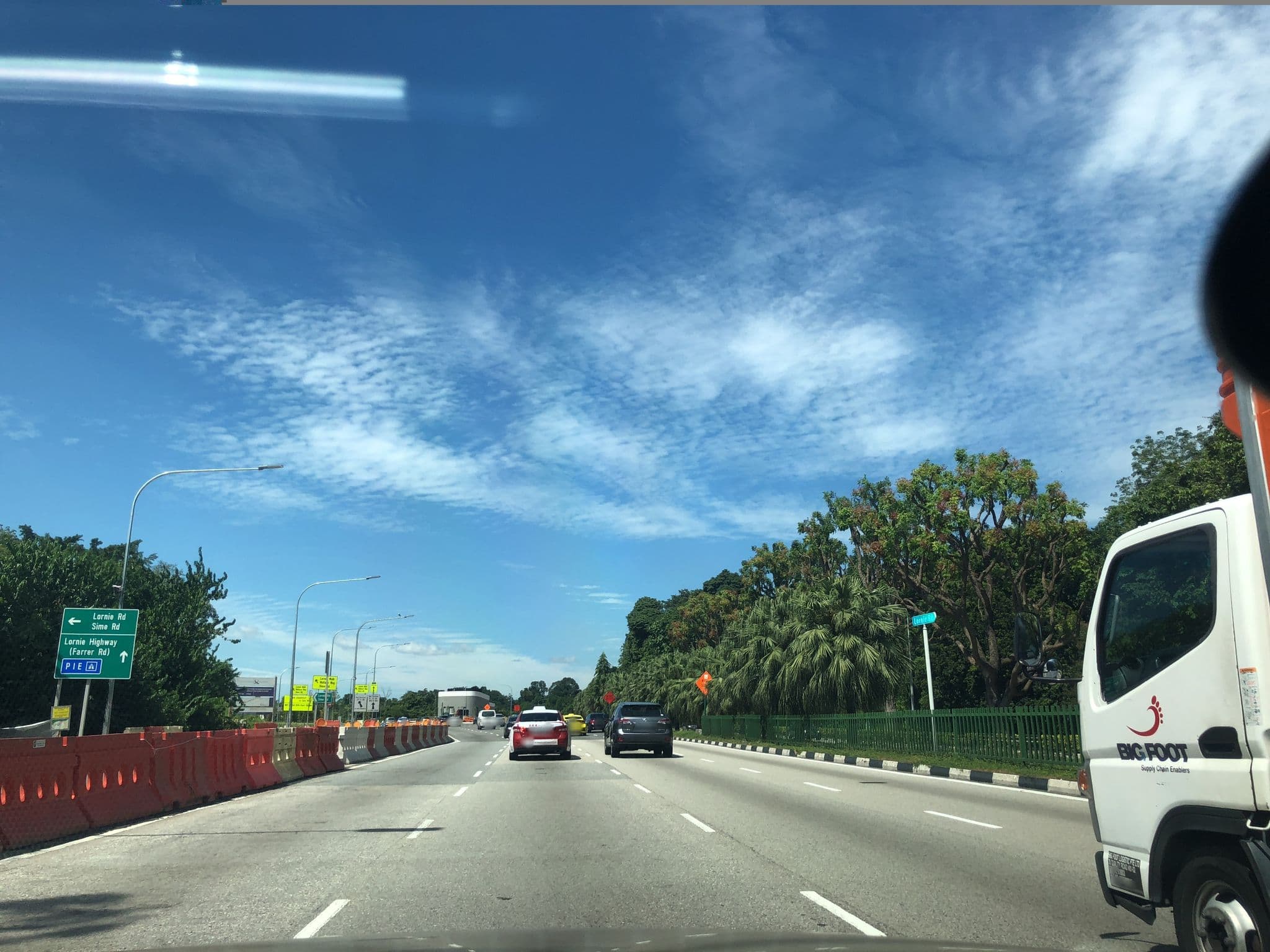 Street view near ST Jobs Fair @ MBS Convention Hall, Thomson — © jeanchan21 (CC BY-SA · Mapillary)