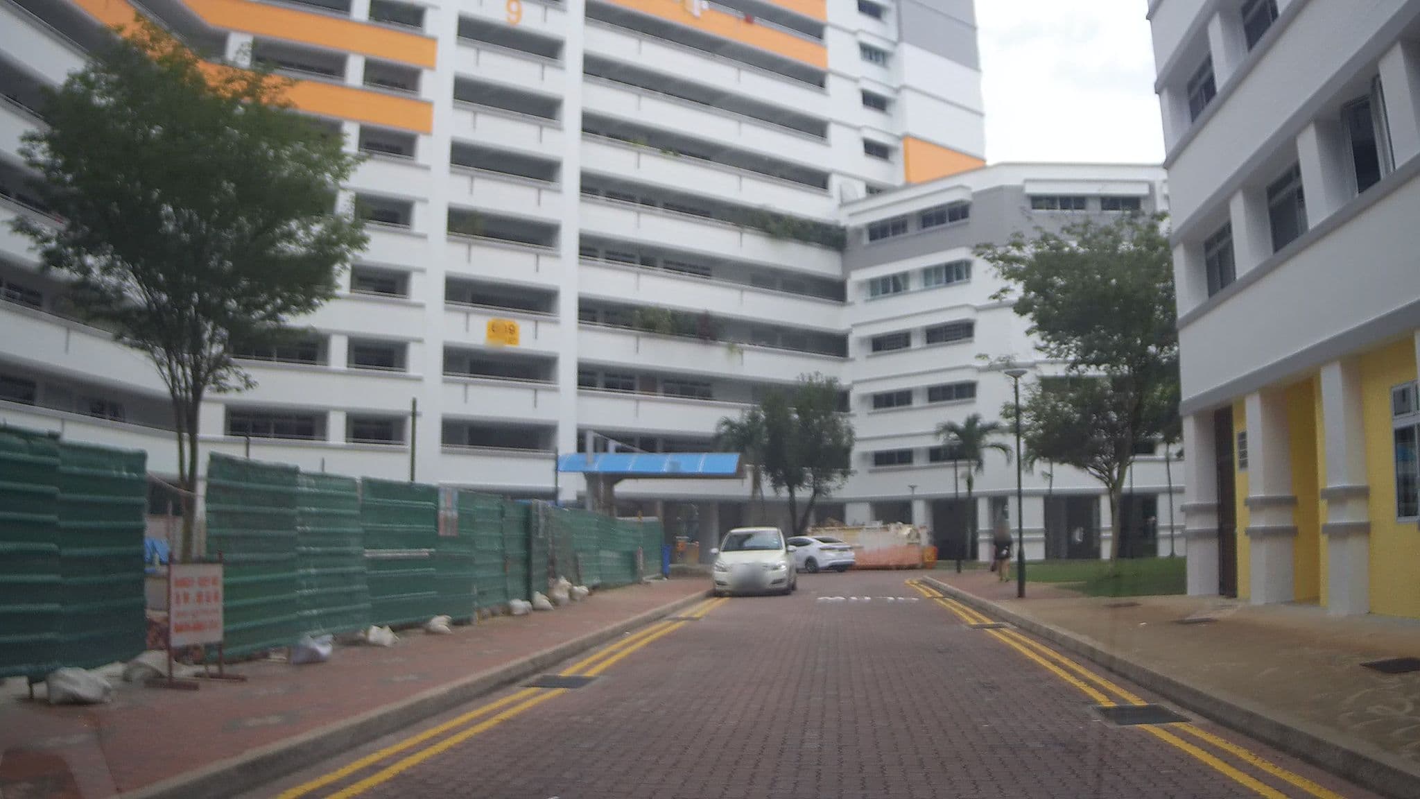 Street view near Zombie's Grave ☣, Yew Tee — © ashishgrab (CC BY-SA · Mapillary)