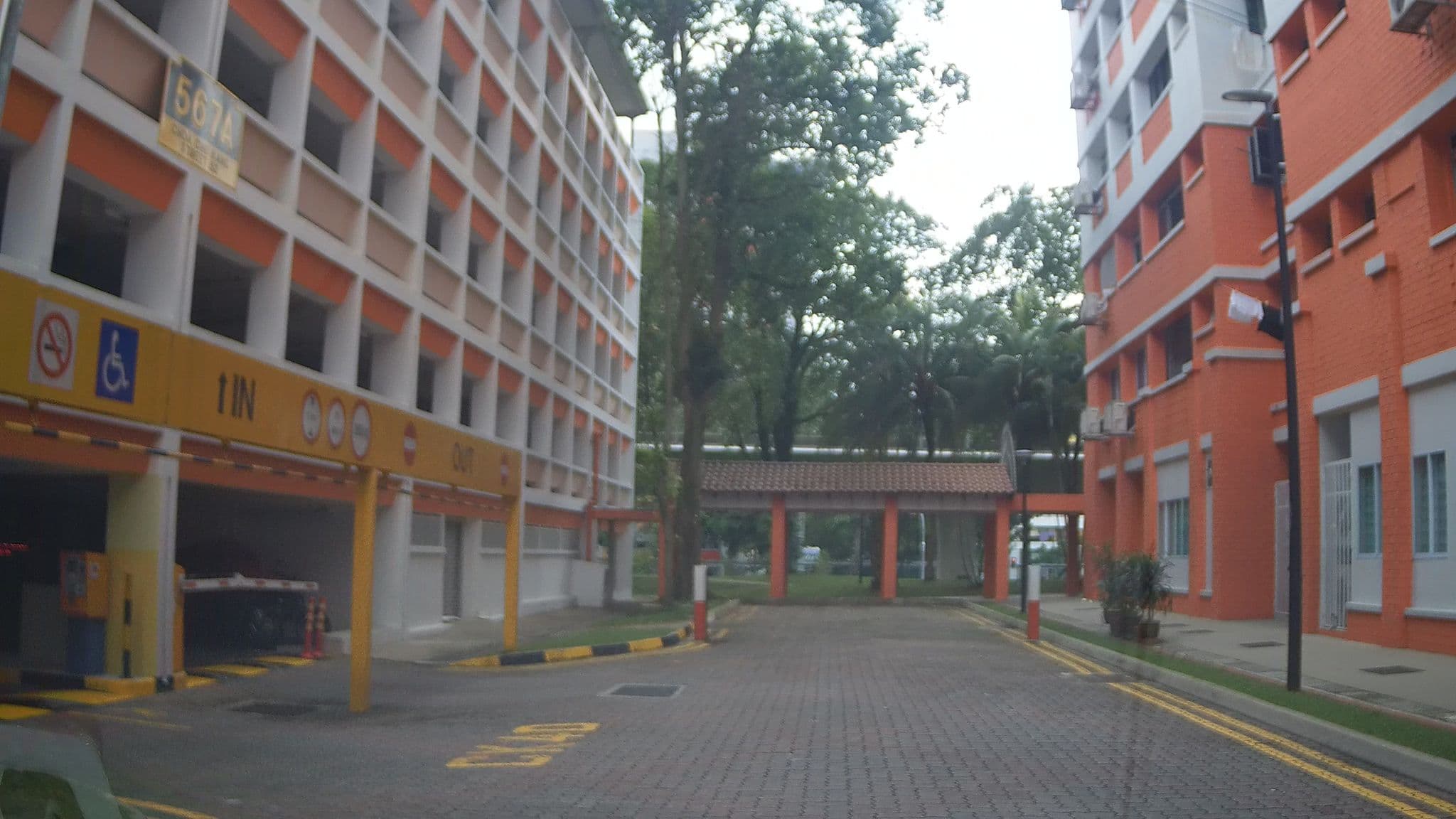 Street view near 加菲猫夢樂園@Garfield Dream Paradise, Yew Tee — © ashishgrab (CC BY-SA · Mapillary)