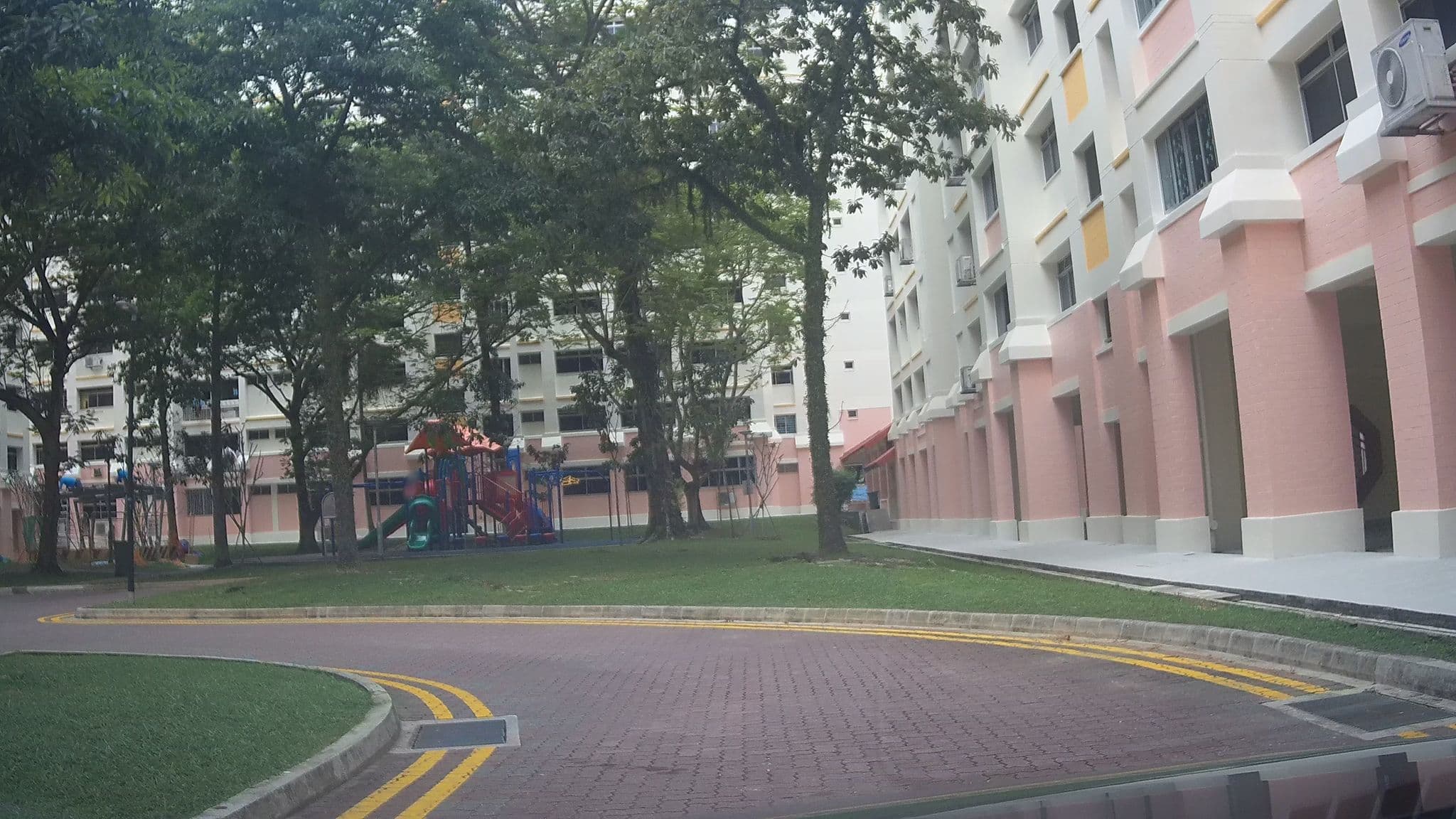 Street view near Metropolitan YMCA (Woodlands), Admiralty — © ashishgrab (CC BY-SA · Mapillary)