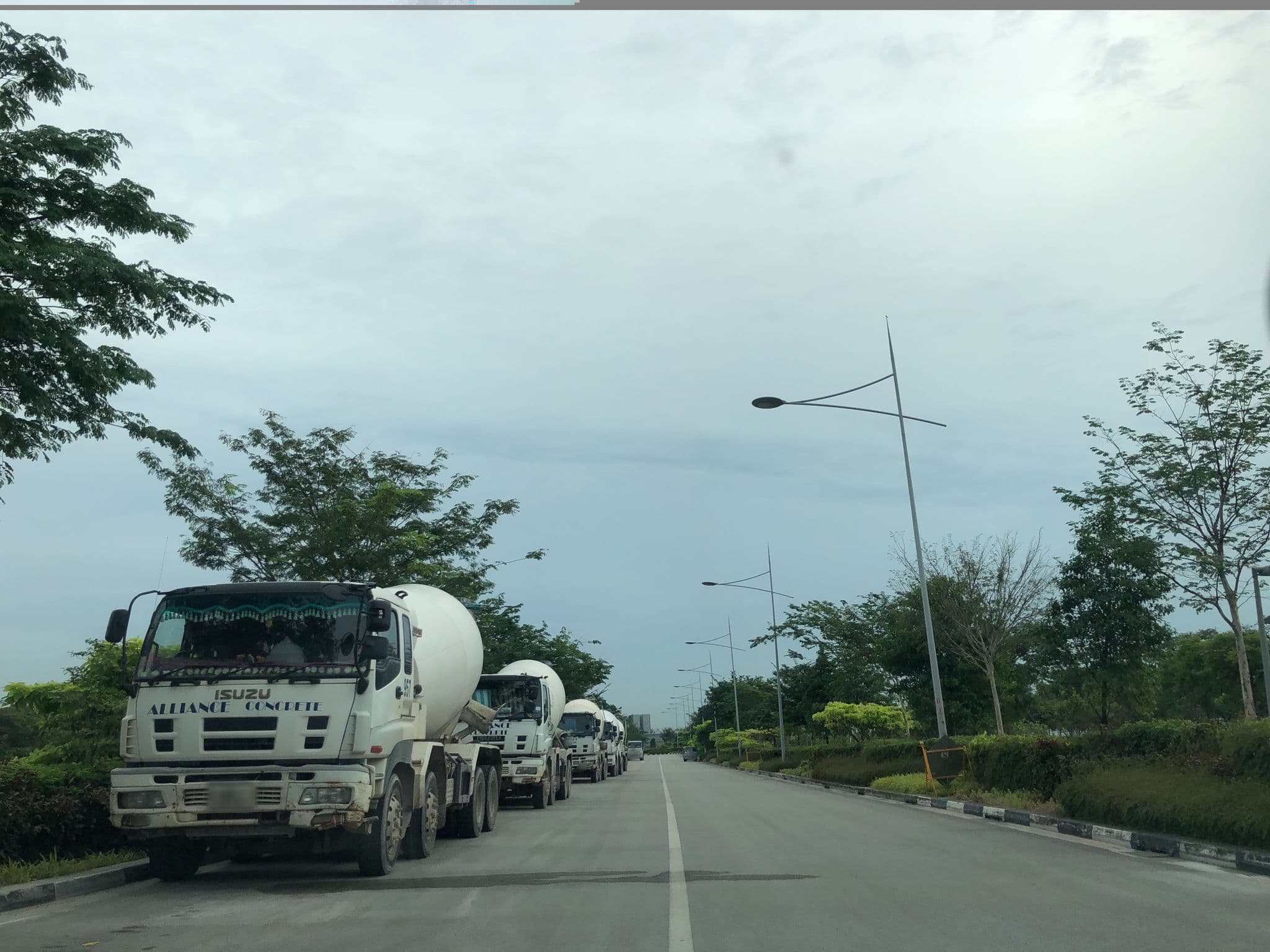 Street view near 滨海湾金沙酒店, Marina Bay — © jeanchan21 (CC BY-SA · Mapillary)