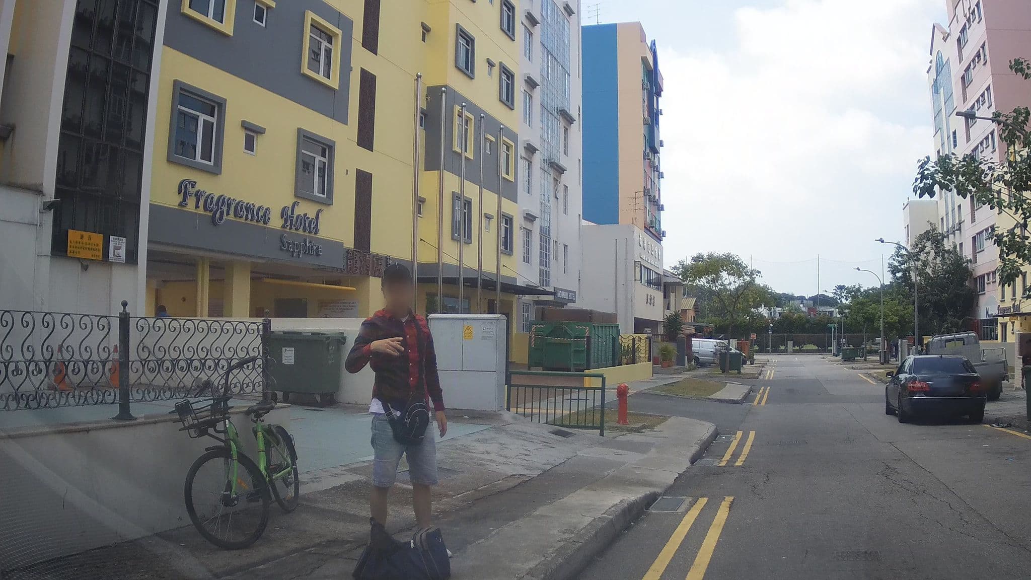 Street view near Happy Hotel Level 2, Geylang — © ashishgrab (CC BY-SA · Mapillary)
