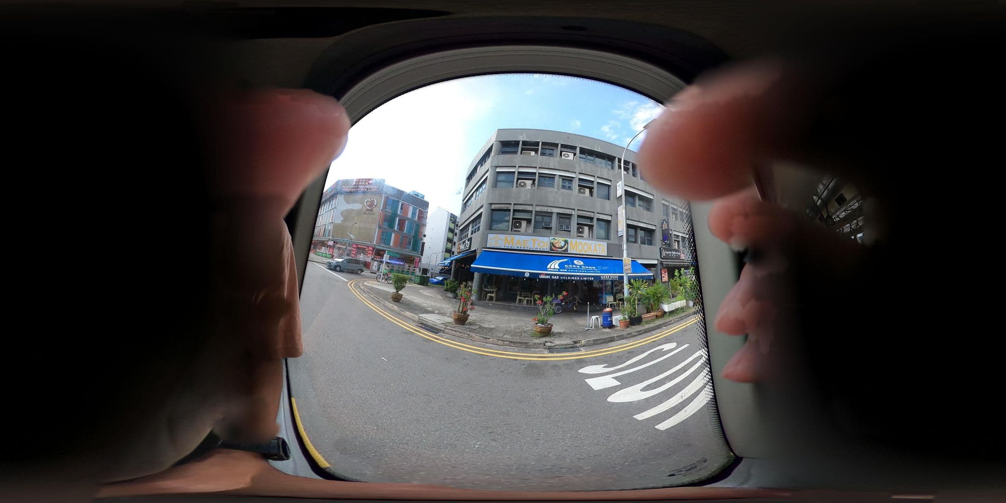 Street view near Amrise Hotel Geylang, Singapore, Geylang — © yuki_charo (CC BY-SA · Mapillary)