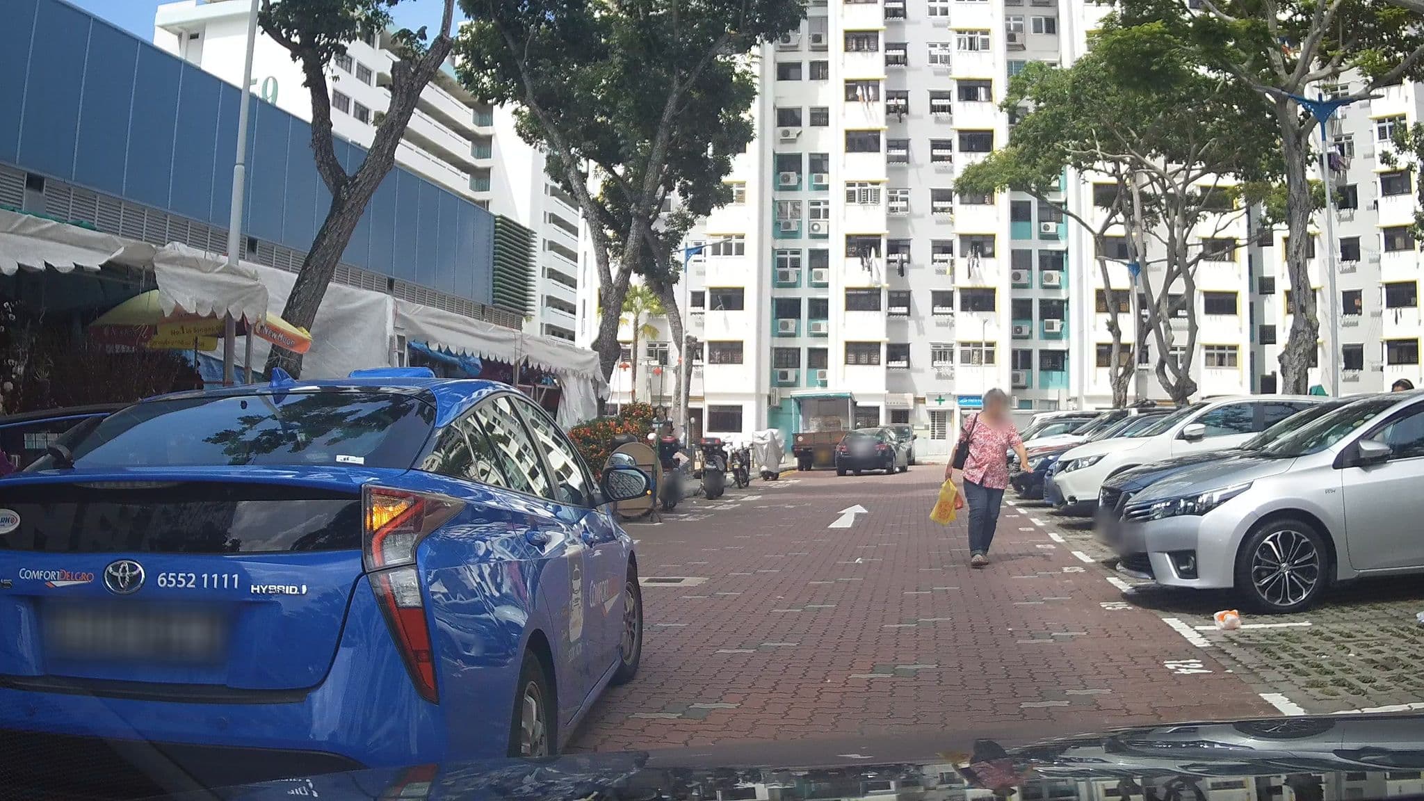 Street view near My Bed^-^, Marine Parade — © ashishgrab (CC BY-SA · Mapillary)