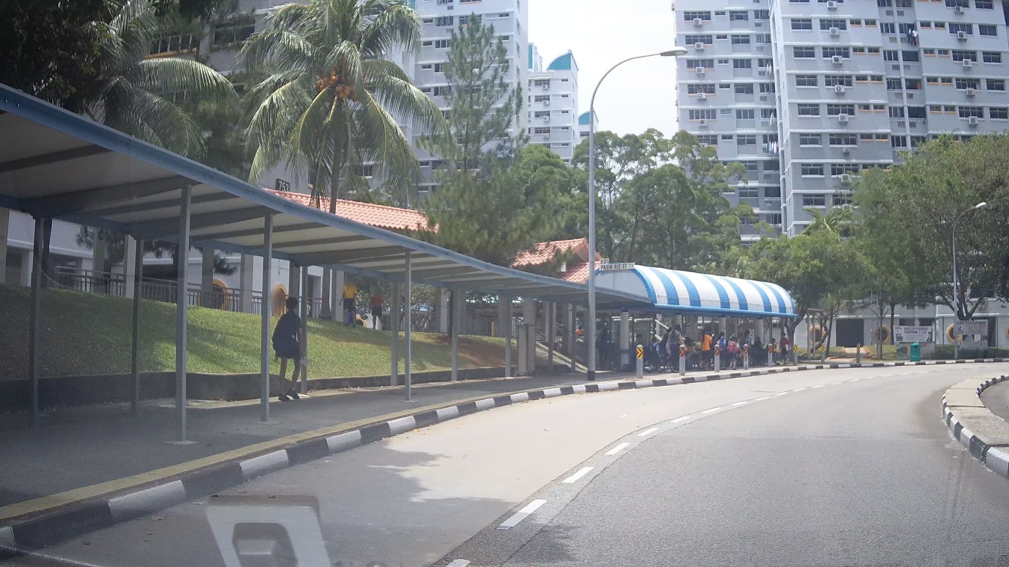 Street view near Room 1817 @ Furama City Centre Hotel, Kampong Pasir Ris — © ashishgrab (CC BY-SA · Mapillary)