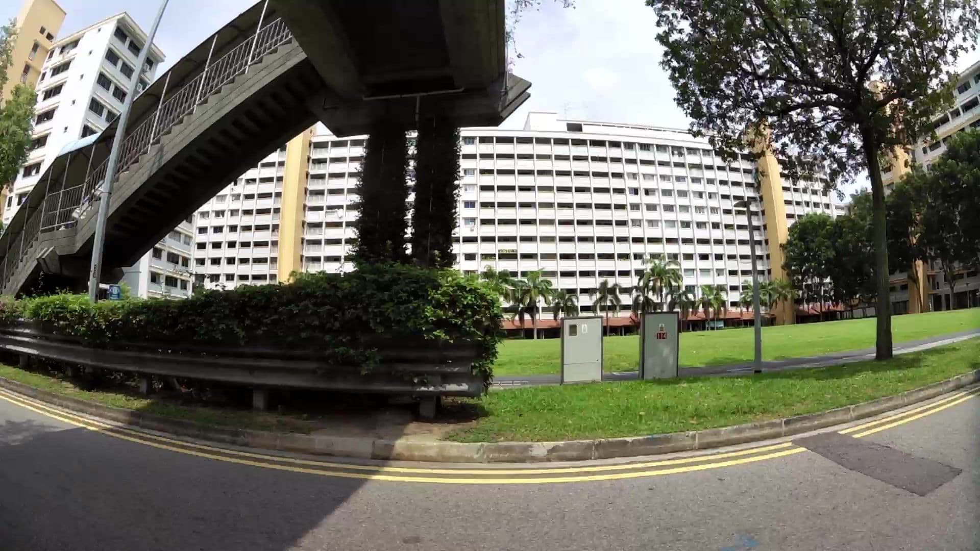 Street view near *PariS*, Pasir Ris New Town — © kaartcam (CC BY-SA · Mapillary)