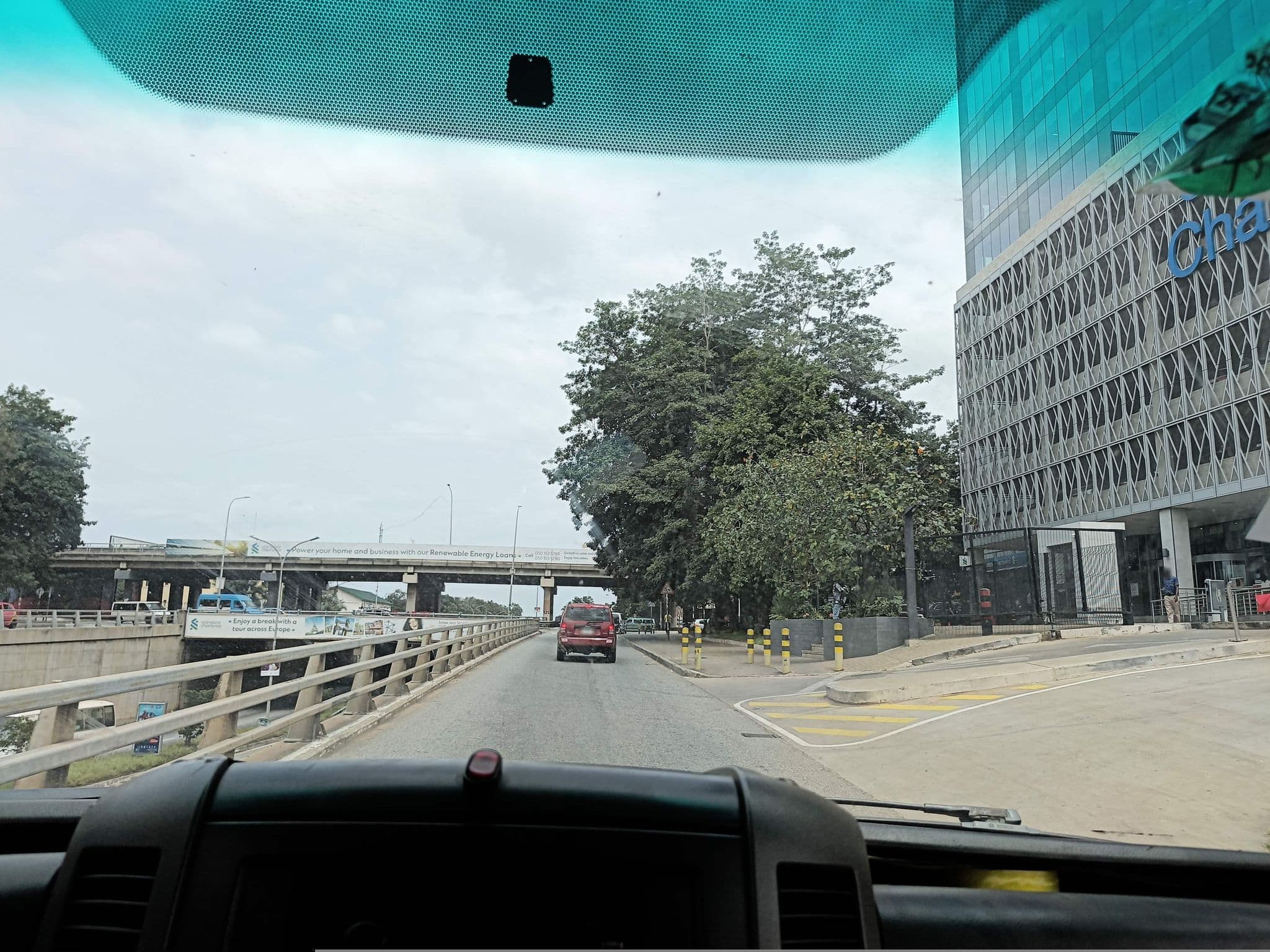 Street view near University Of Development Studies Guest House, Osu — © RabiatuHijabGirl1 (CC BY-SA · Mapillary)