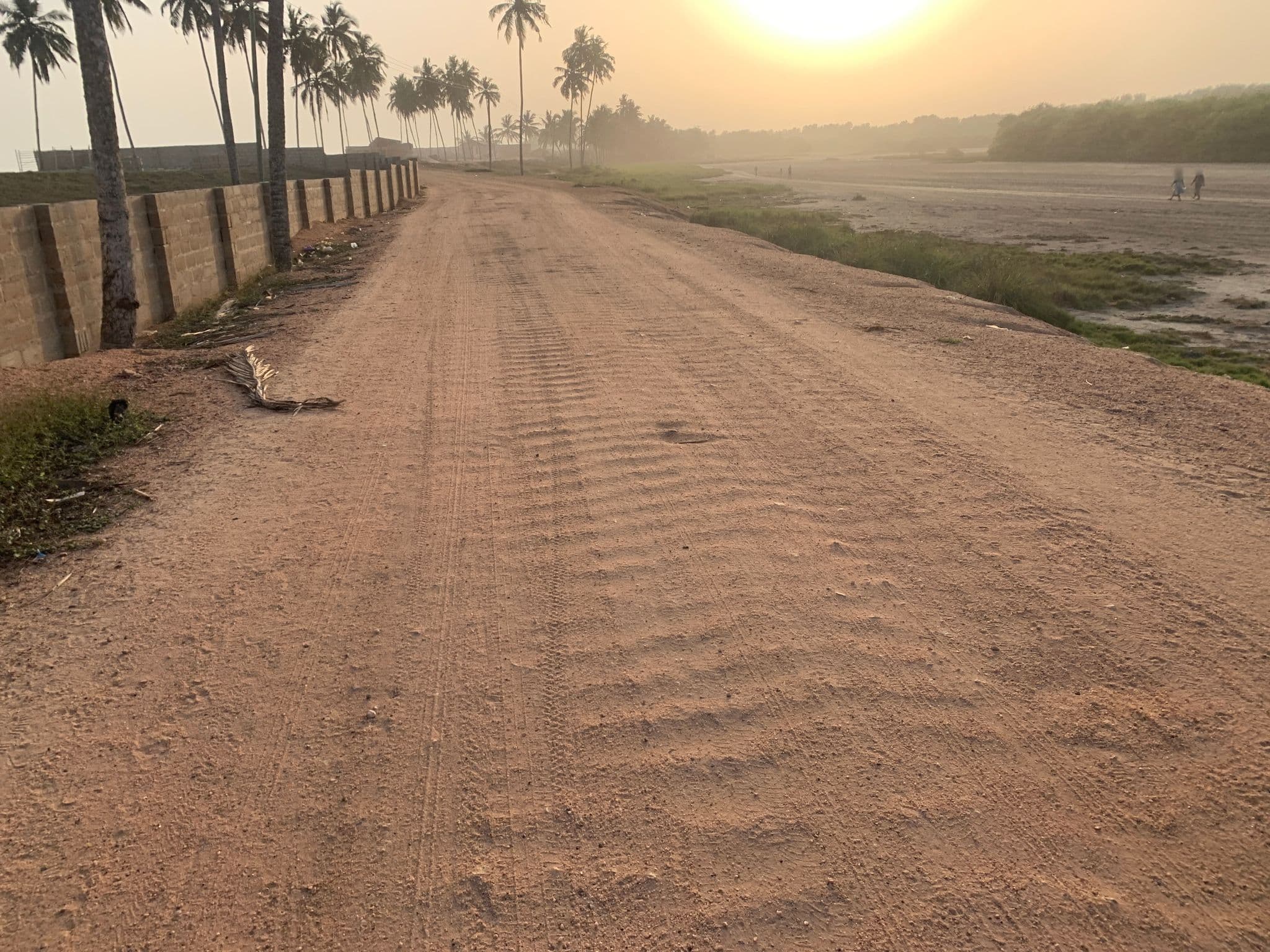Street view near Woara Beba Beach Resort, Winneba — © amedsanda (CC BY-SA · Mapillary)