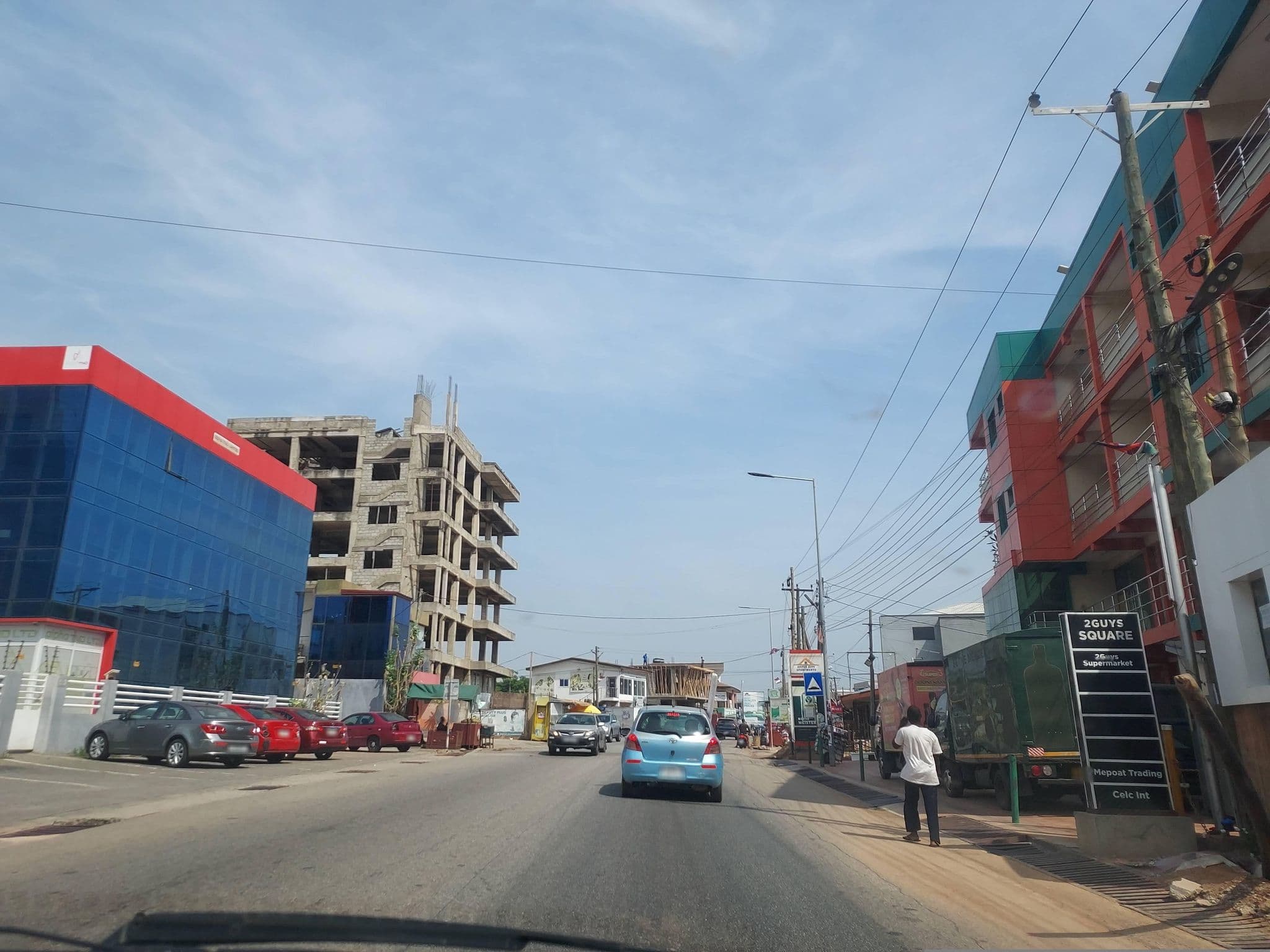 Street view near Newmont Guesthouse, Medina Estates — © Berchiepratt03 (CC BY-SA · Mapillary)