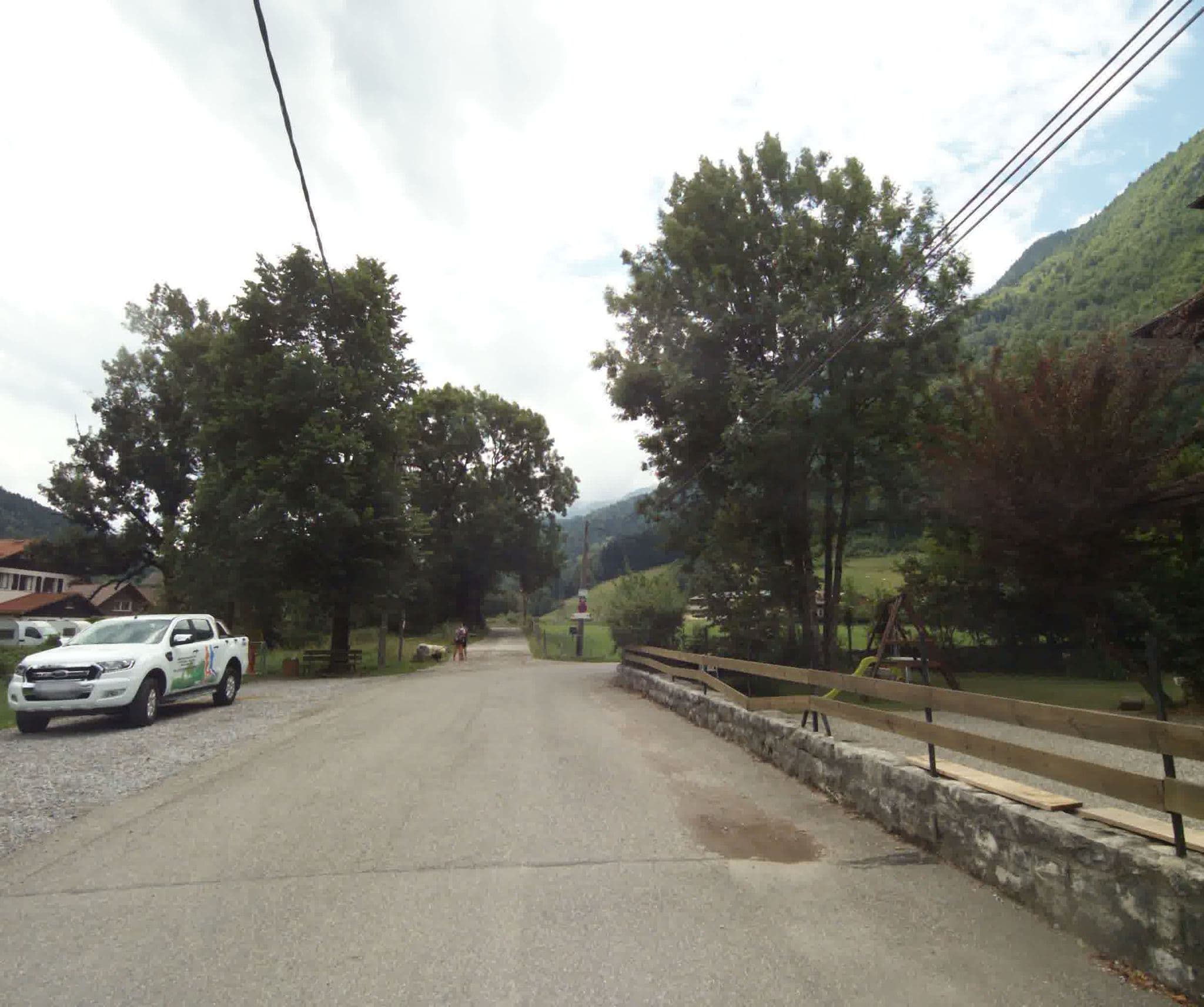 Street view near Gîte Les Mésanges, Thônes — © sogefi (CC BY-SA · Mapillary)