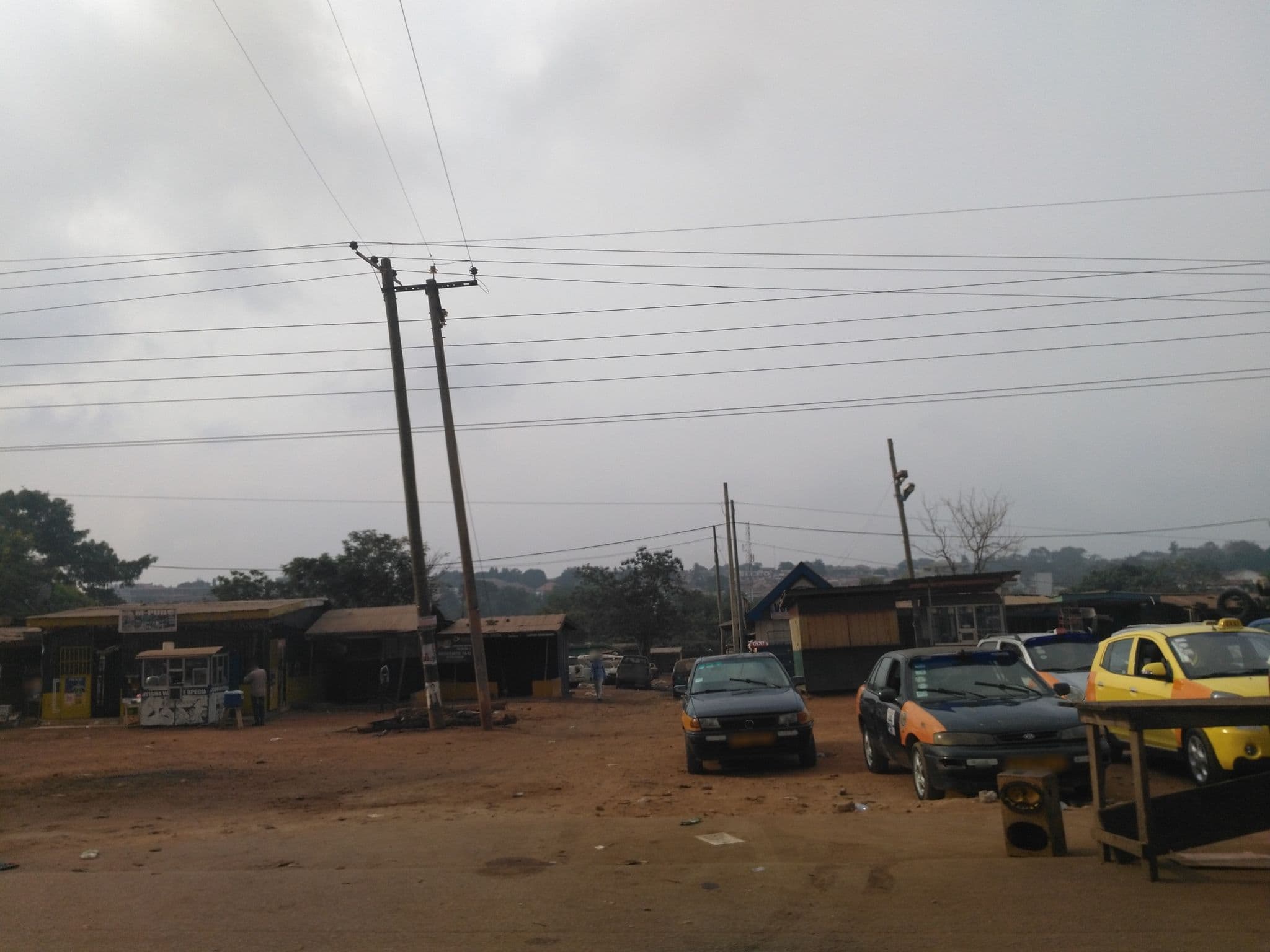 Street view near Lavikus Hotel, Kumasi — © ralebipim (CC BY-SA · Mapillary)
