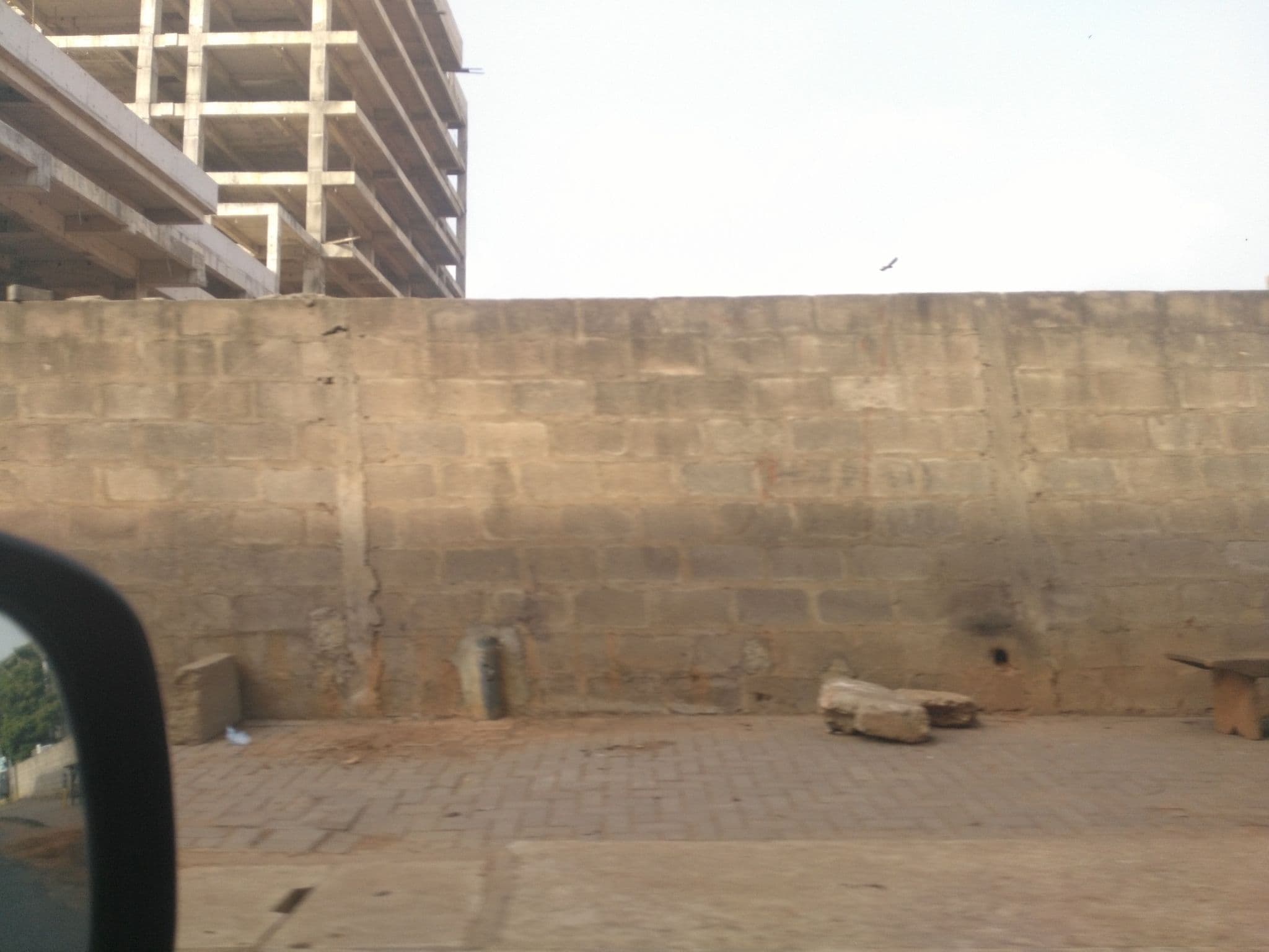 Street view near Georgia Hotel, Osu — © ralebipim (CC BY-SA · Mapillary)