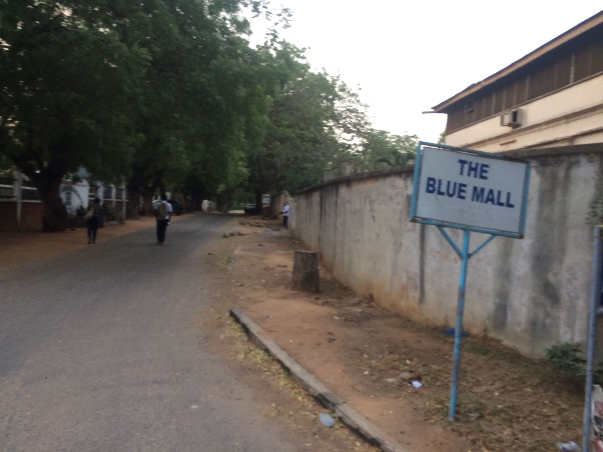 Street view near Poolside, Accra — © mawutor (CC BY-SA · Mapillary)