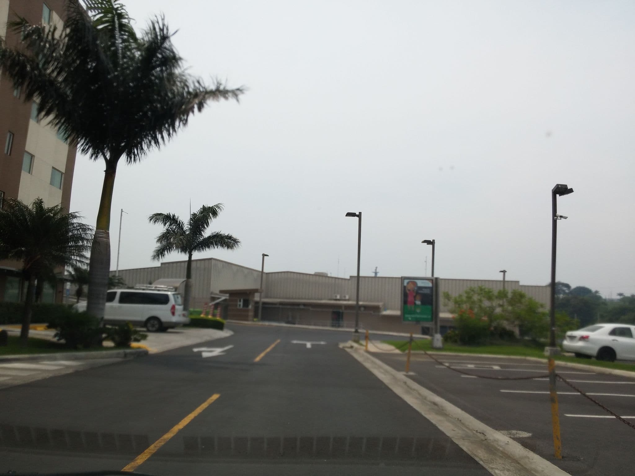 Street view near Courtyard by Marriott San José Airport Alajuela, Alajuela — © elotrojames (CC BY-SA · Mapillary)