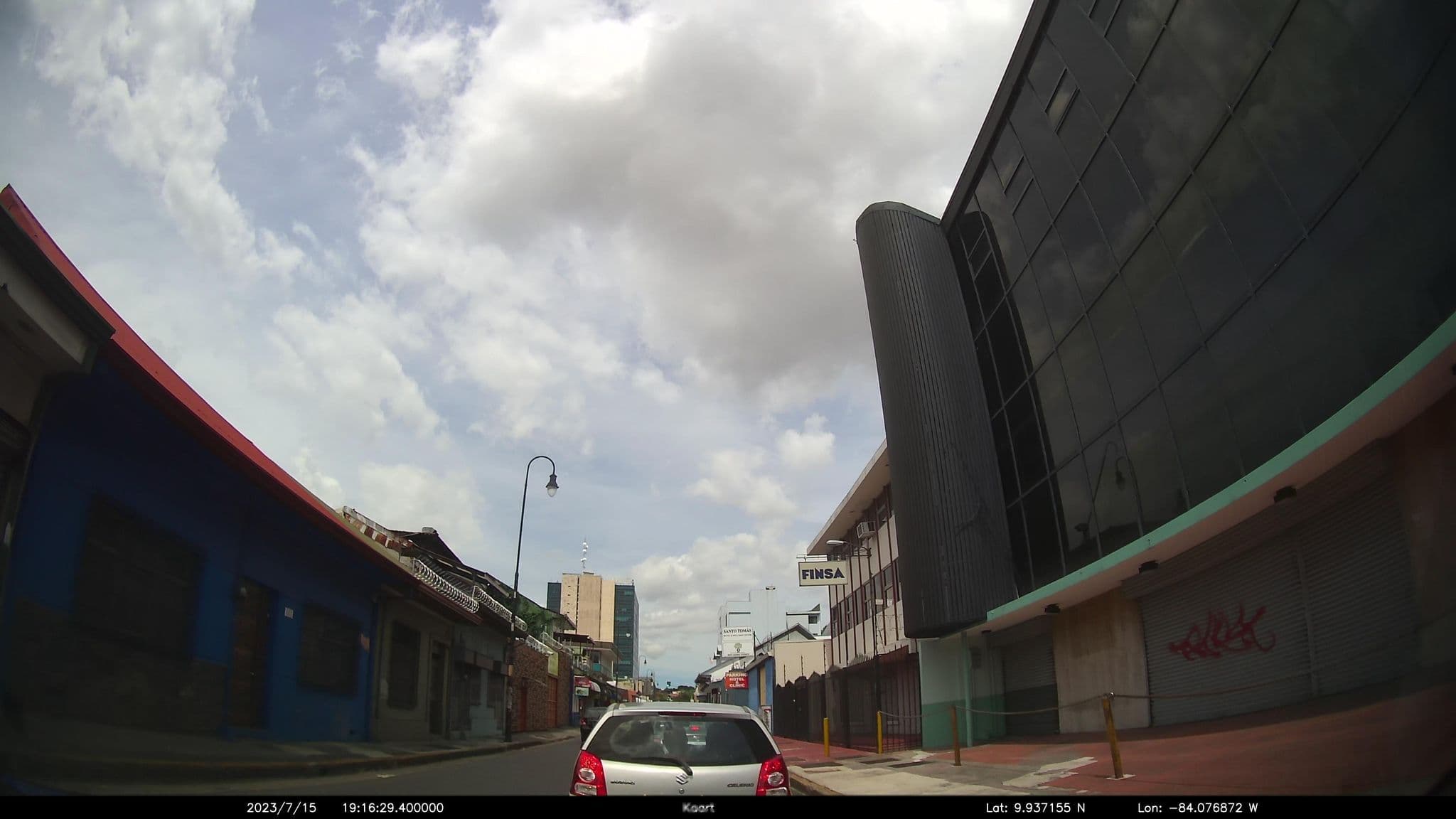 Street view near Hostel Pangea, San José — © kaart_2 (CC BY-SA · Mapillary)