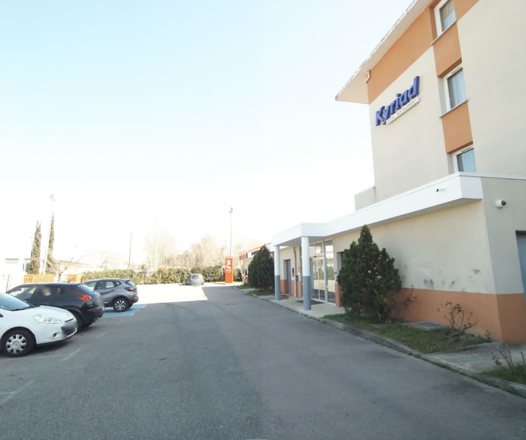 Street view near Kyriad, Cabriès — © sogefi (CC BY-SA · Mapillary)