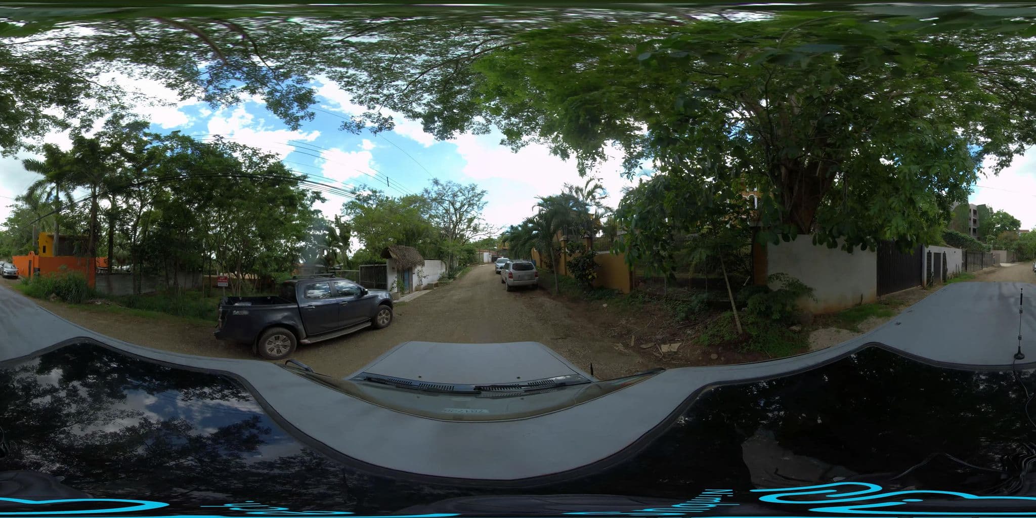 Street view near Mother Earth Vegan Hotel, Tamarindo — © Nimbus_tech (CC BY-SA · Mapillary)
