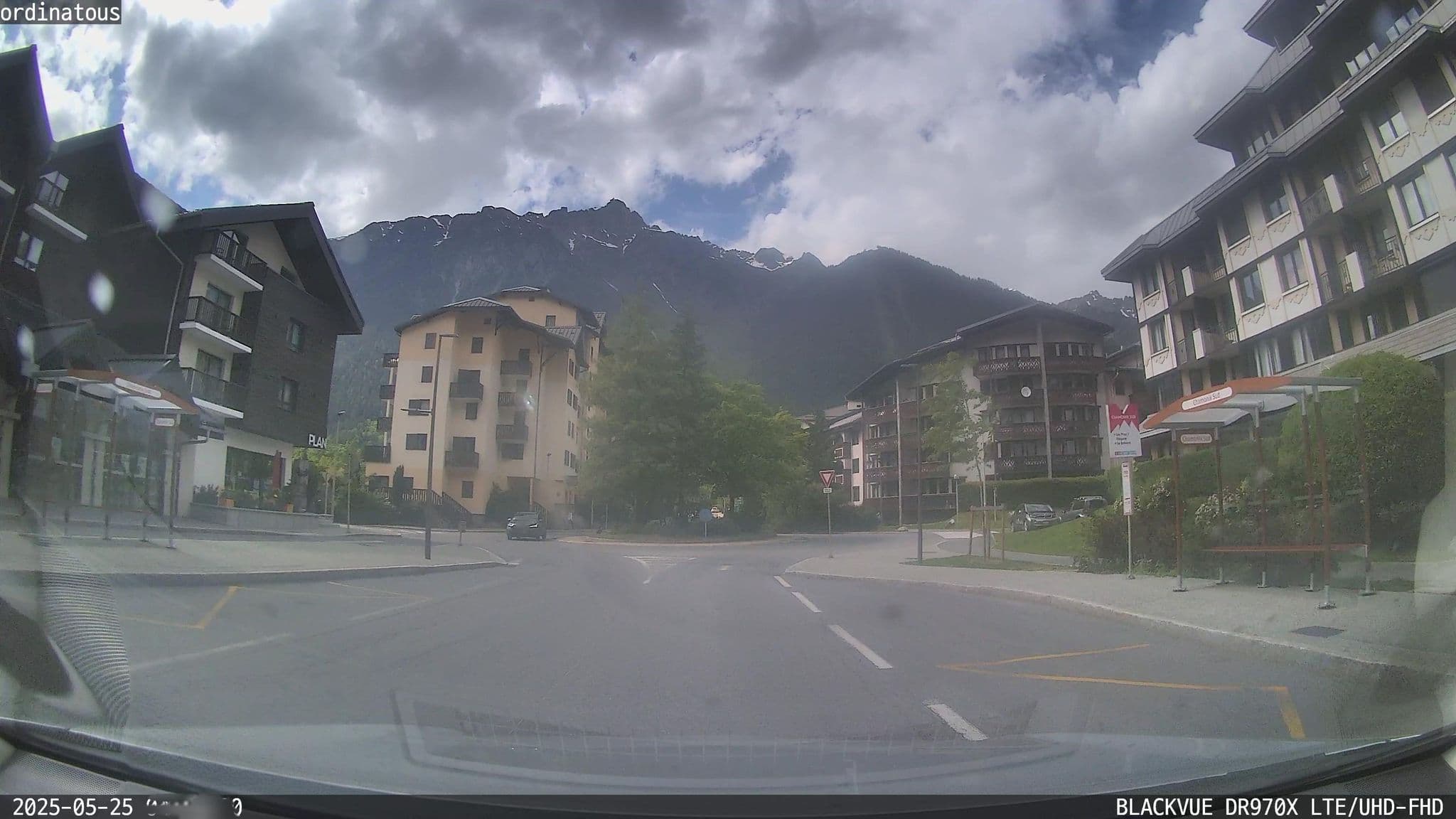 Street view near Plan B, Chamonix-Mont-Blanc — © ordinatous (CC BY-SA · Mapillary)