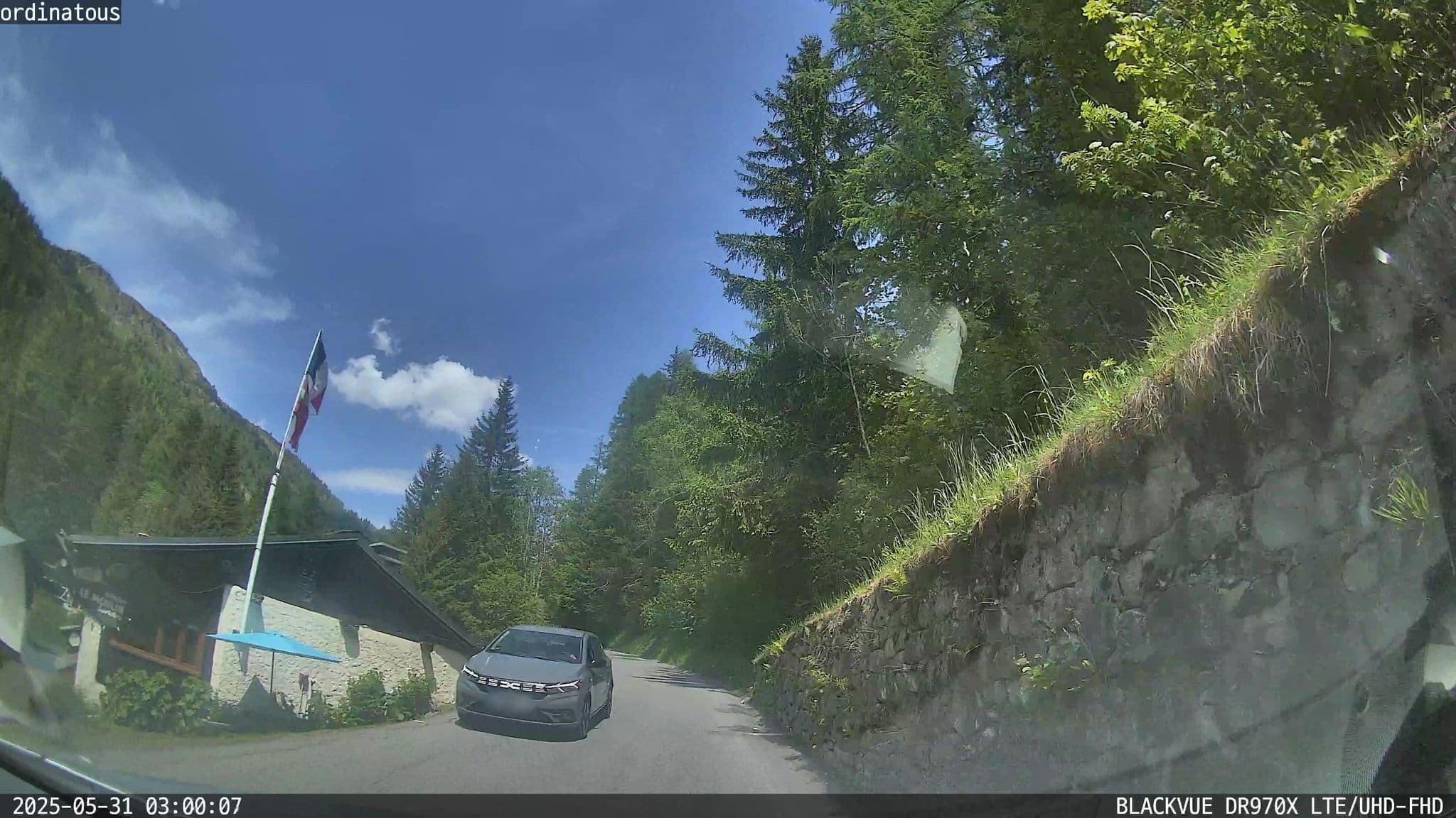 Street view near Gîte d'étape le Moulin, Chamonix-Mont-Blanc — © ordinatous (CC BY-SA · Mapillary)